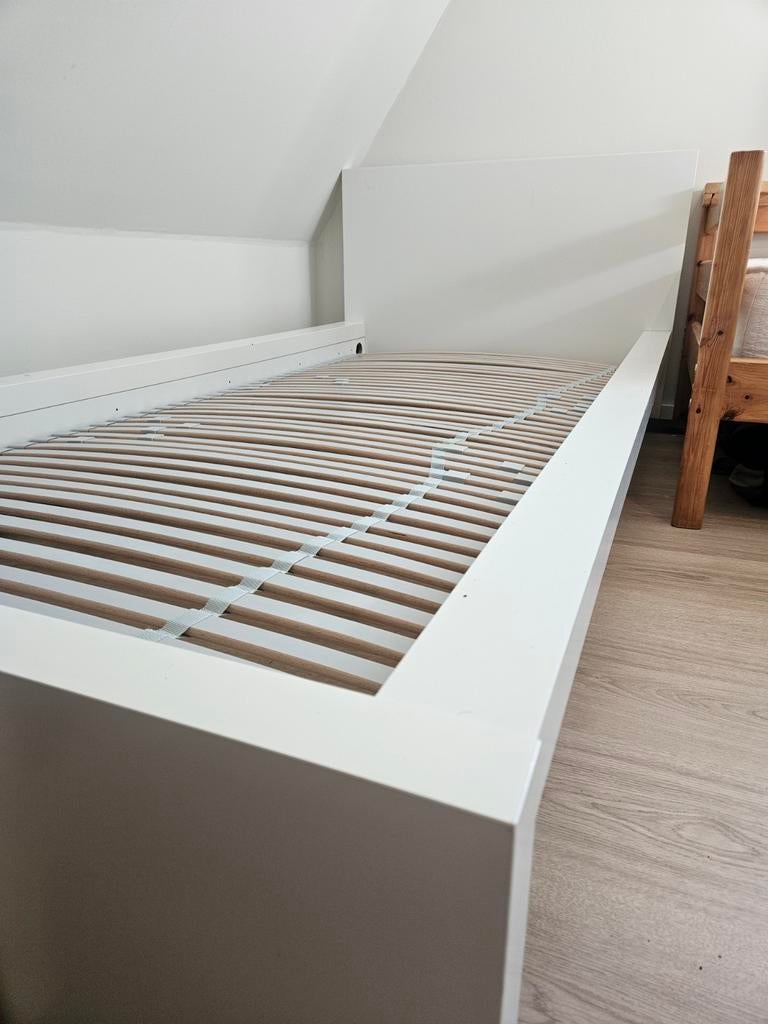 Wit Malm bed met lattenbodem, Ophalen, Gebruikt, 90 cm, Eenpersoons
