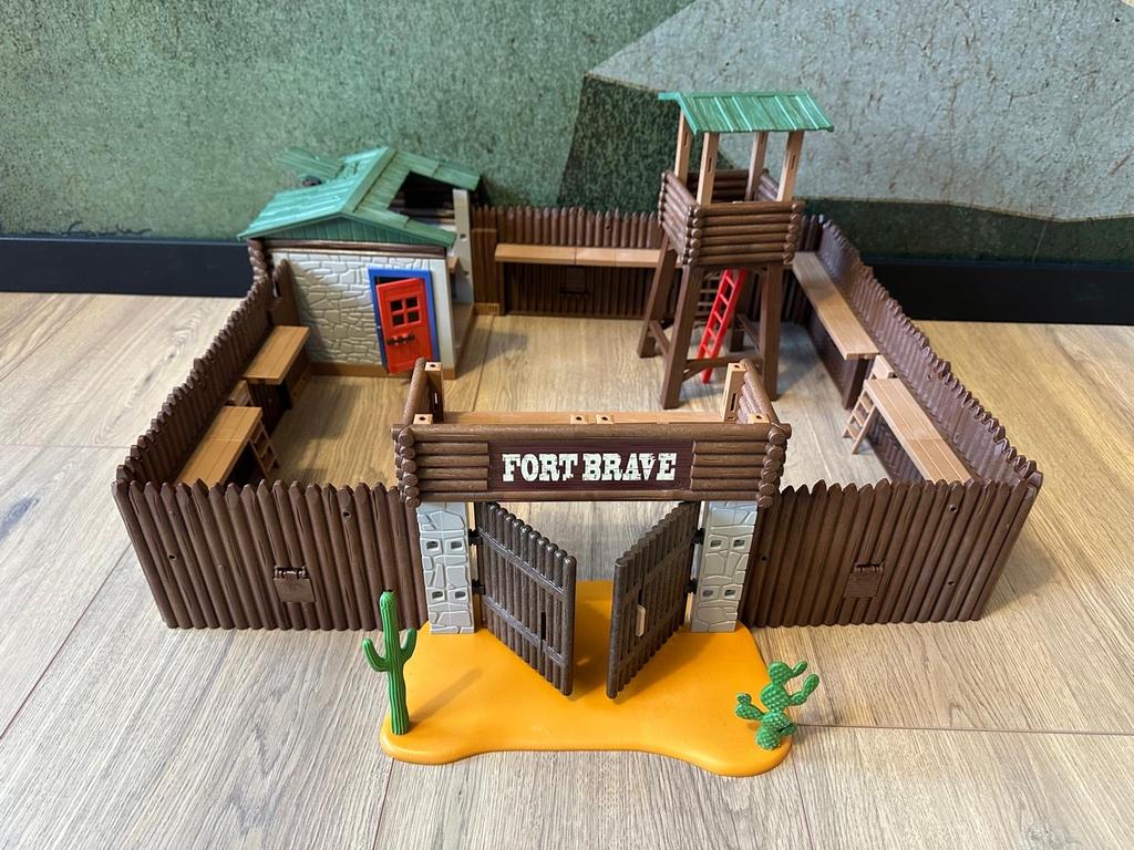 Playmobil Fort Brave Western Fort, Ophalen of Verzenden, Zo goed als nieuw, Complete set
