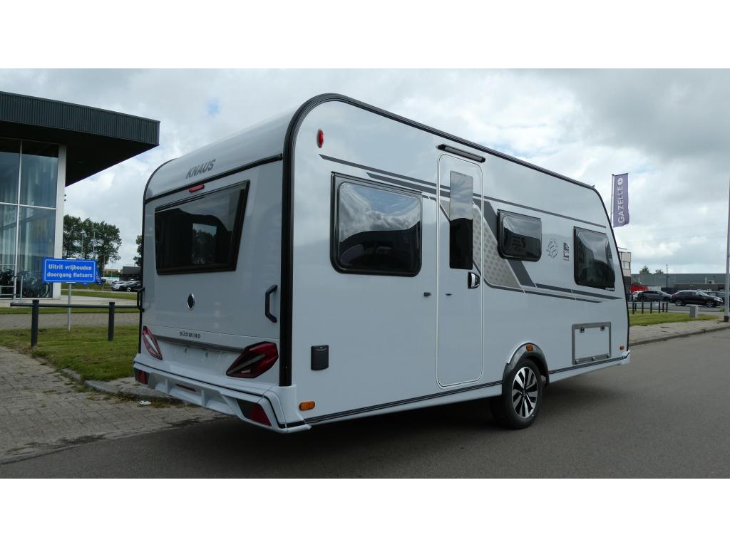 Knaus Sudwind Black Selection 460 EU 2026, Caravans en Kamperen, Standaardzit, Bedrijf, 5 tot 6 meter, Knaus
