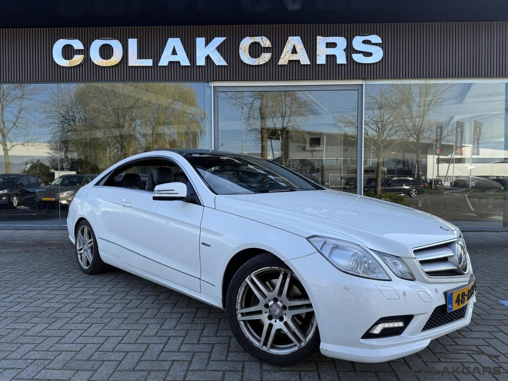 Mercedes E-klasse Coupé 200 CGI Avantgarde AMG-Automaat, Auto's, Automaat, Achterwielaandrijving, 4 cilinders, 4 stoelen