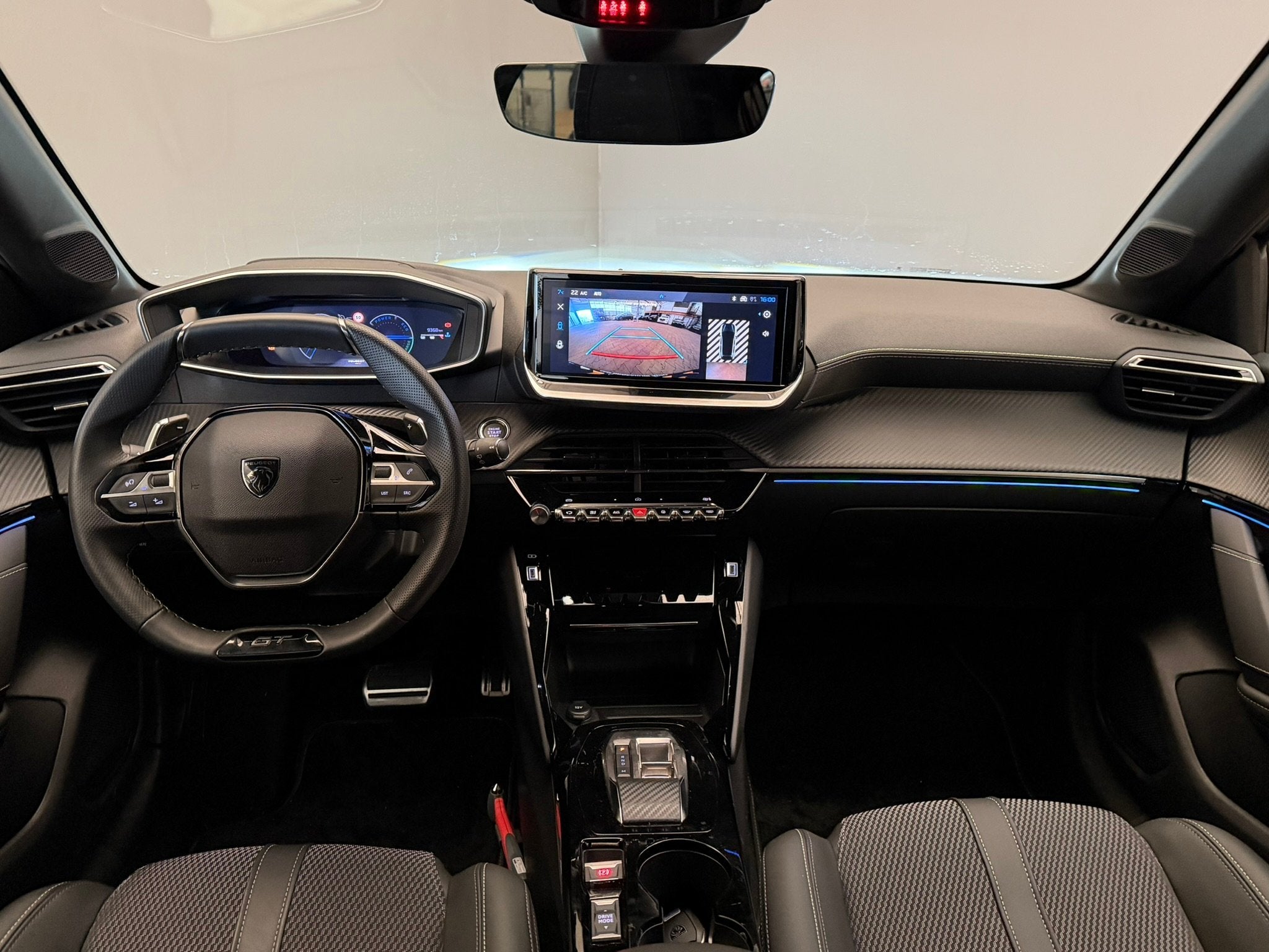 Peugeot 208 Hybrid 100 e-DCS6 GT, Auto's, 12 maanden, 1195 kg, Gebruikt, 1199 cc