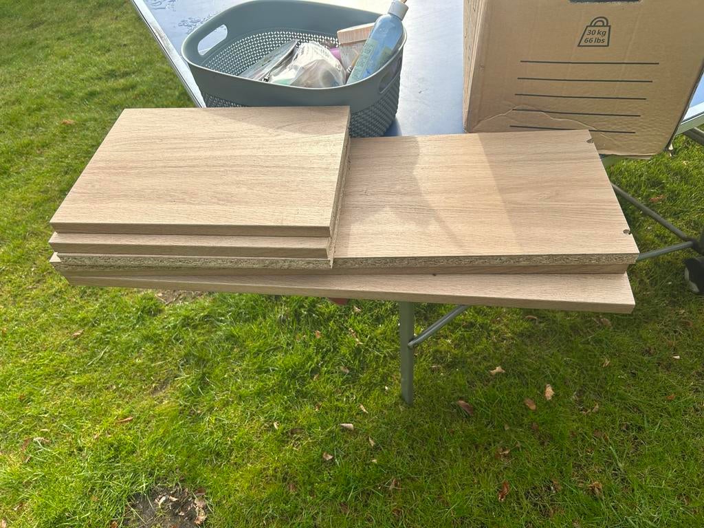 Nieuwe Ikea kastplanken - 6 stuks in 2 maten, Ophalen, Nieuw