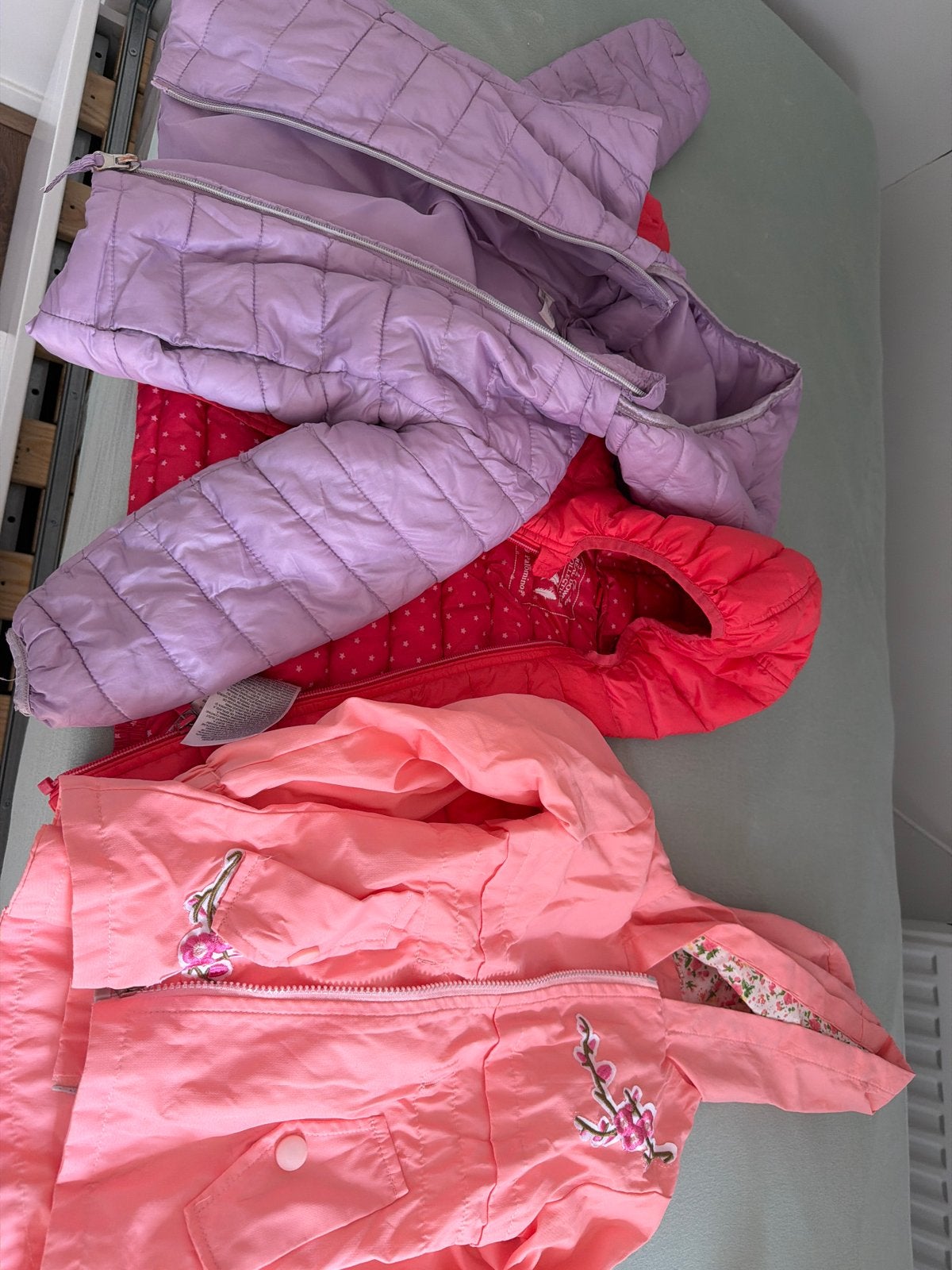Set van 3 kinderjassen (H&M, Palomino), Ophalen of Verzenden, Zo goed als nieuw, Maat 98