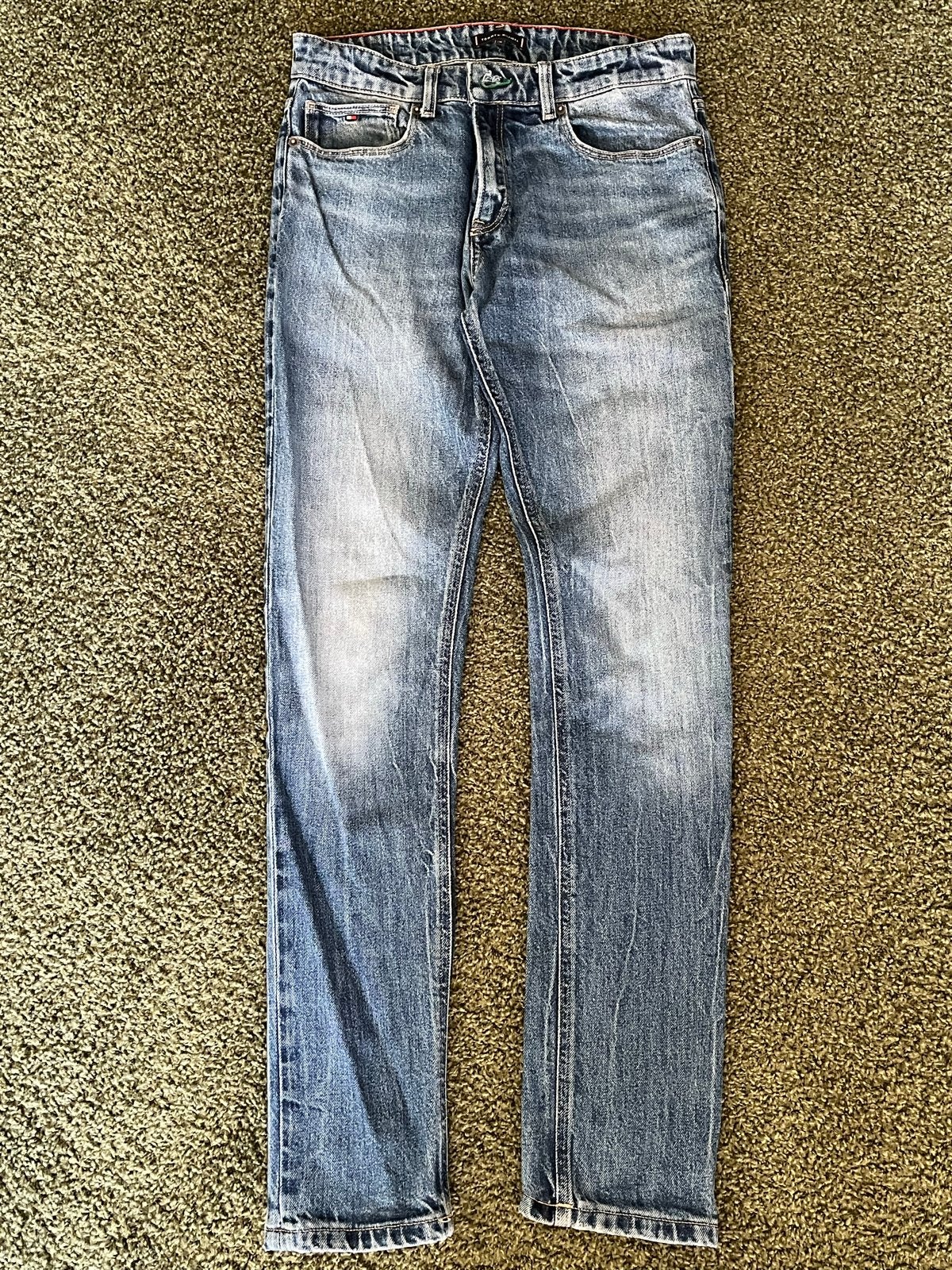 Tommy Hilfiger Jeans - Maat 176 - Gedragen, Kinderen en Baby's, Ophalen of Verzenden, Gebruikt, Jongen, Broek