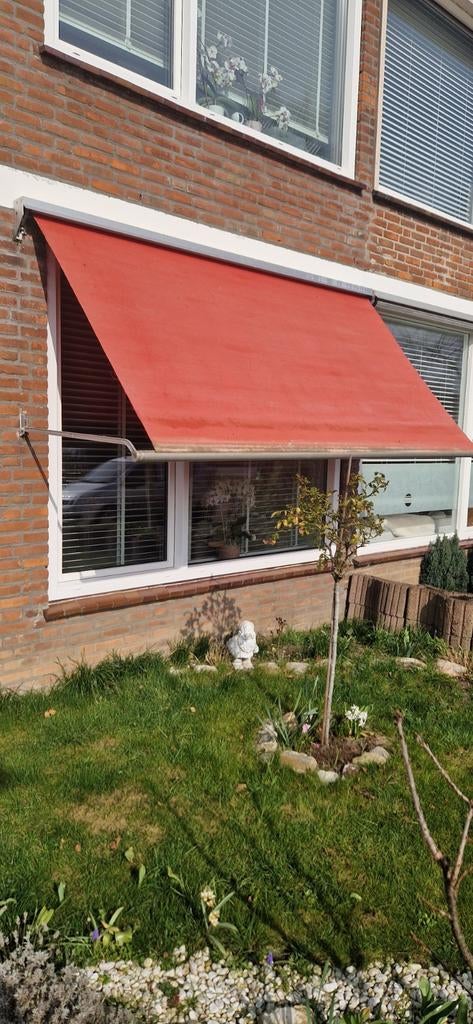 Rood uitvalscherm voor raam, Tuin en Terras, Ophalen, Gebruikt, 150 tot 300 cm, 250 cm tot 450 cm