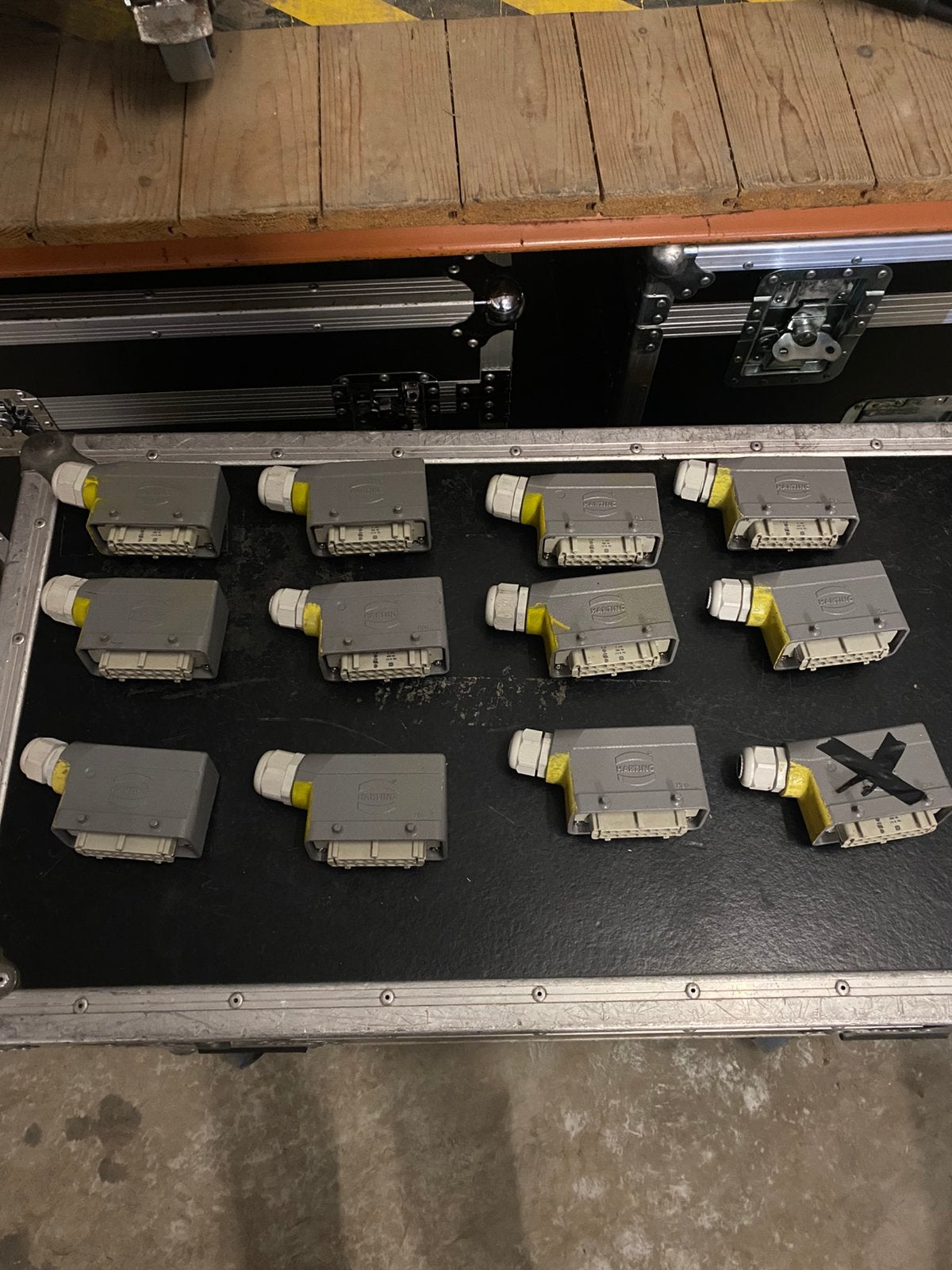 12x Harting Han16 connector, Ophalen of Verzenden, Zo goed als nieuw, Licht