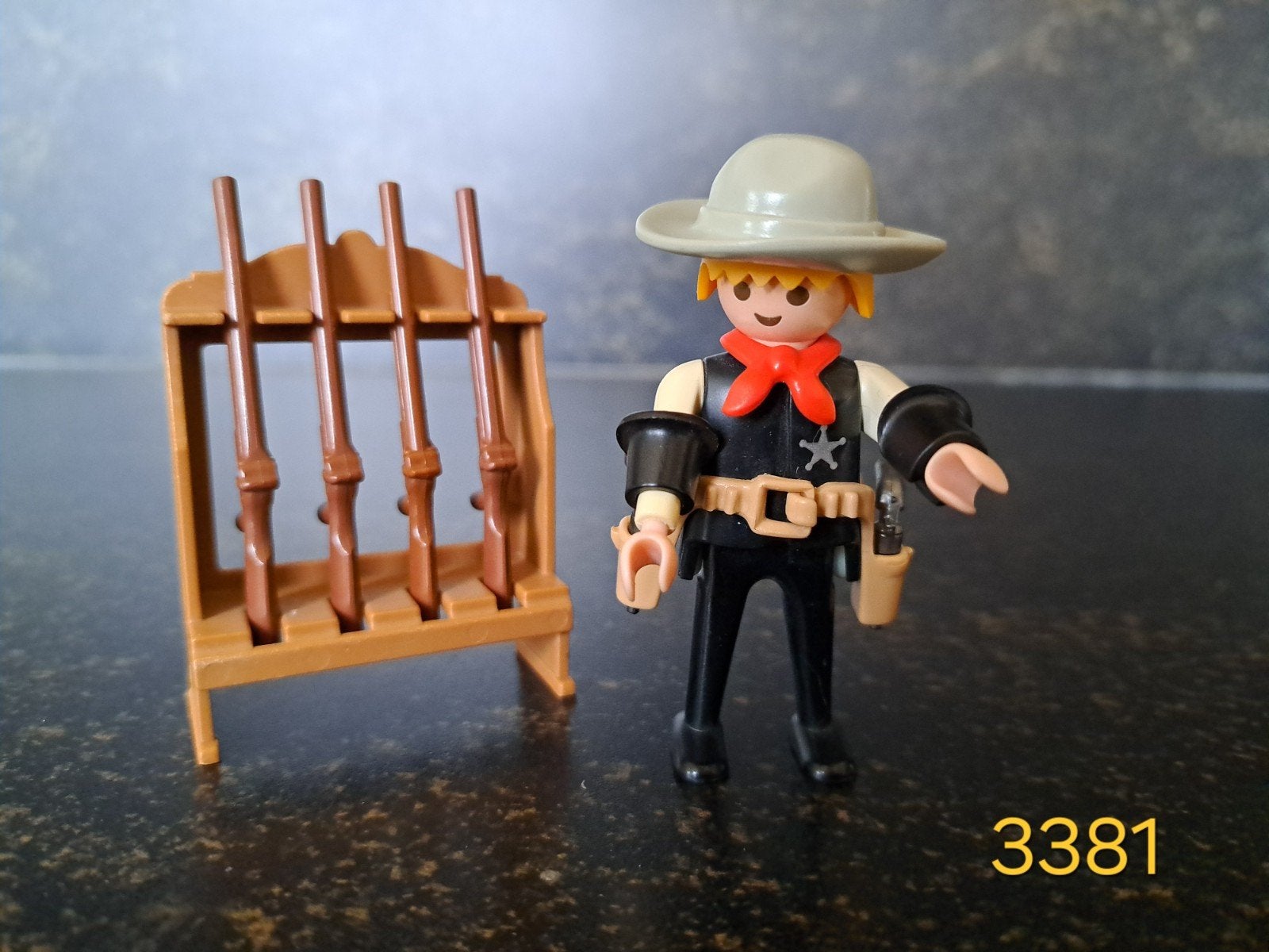 Playmobil 3381 Sheriff, Complete set, Ophalen of Verzenden, Zo goed als nieuw, Figuren