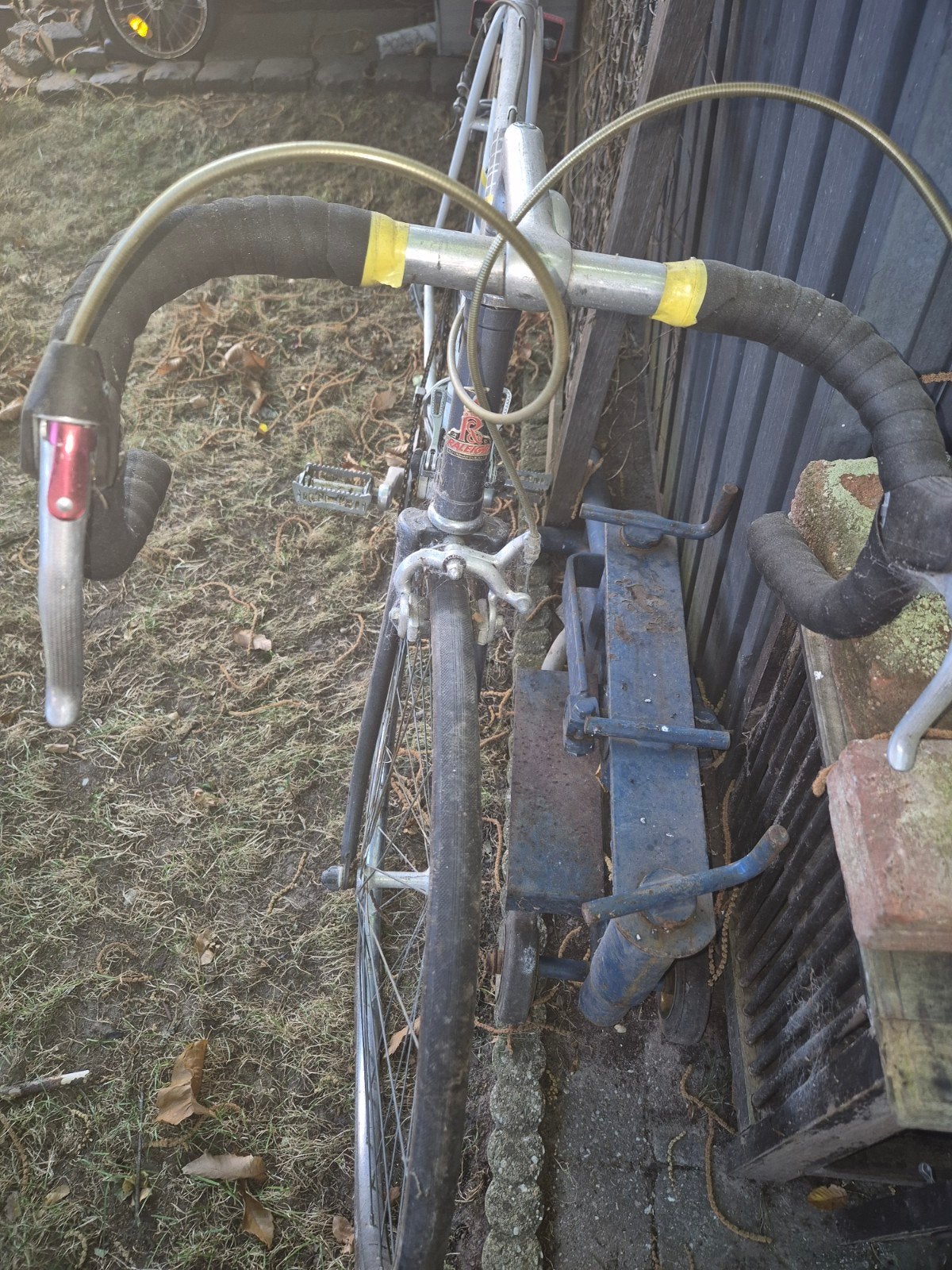 Renfiets raleigh., Ophalen