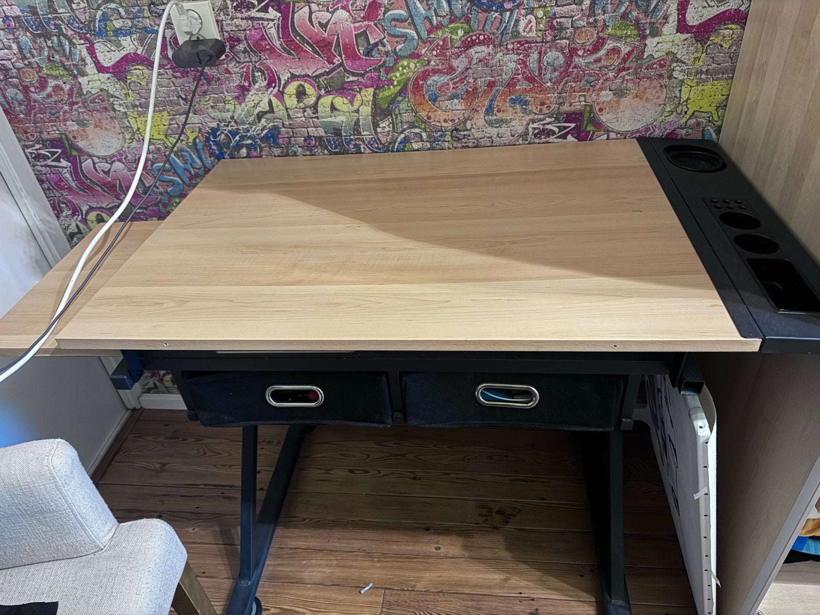 Tekentafel met opbergruimte, Ophalen, Gebruikt, Minder dan 130 cm