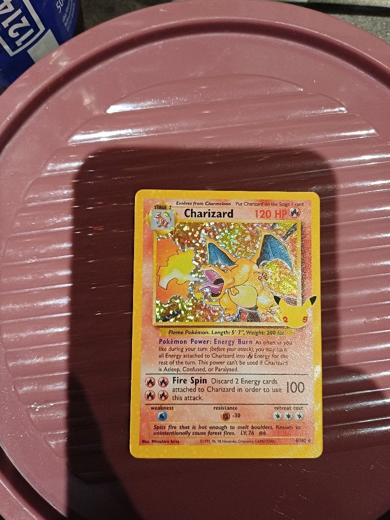 Charizard 4/102 Holo, Ophalen of Verzenden, Nieuw, Losse kaart