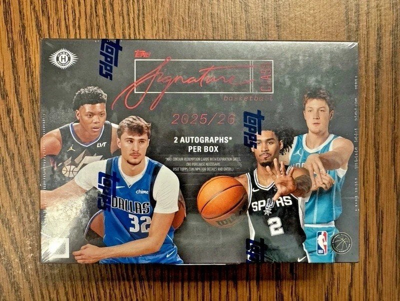 Topps Signature Class Basketball 2025-26 Hobby Box, Ophalen of Verzenden, Nieuw, Boosterbox, Foil