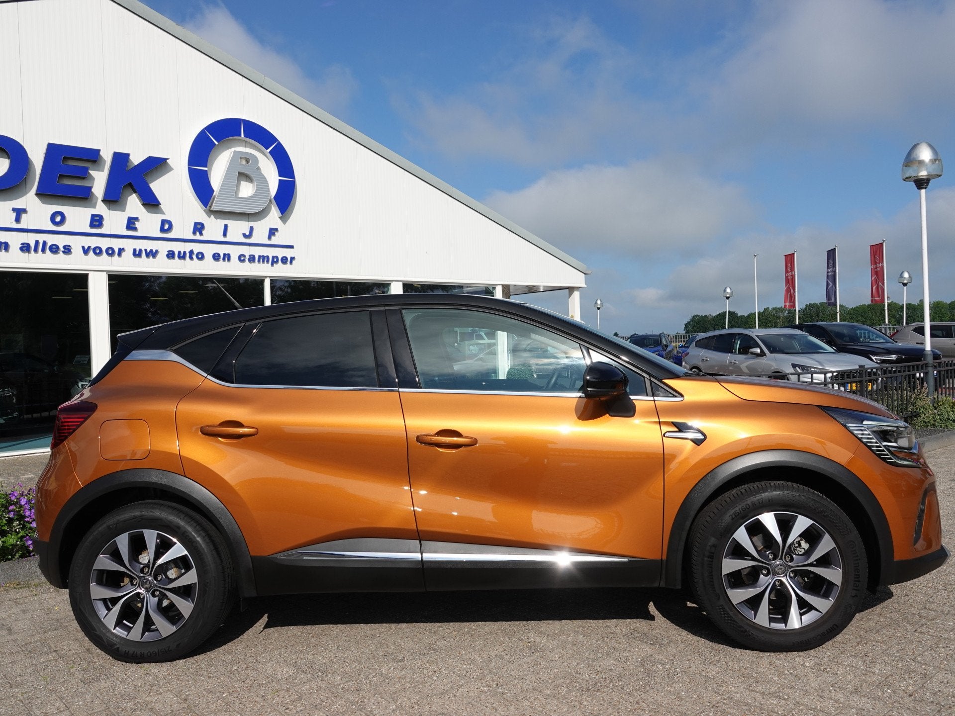 Renault Captur 1.0 TCe 100PK Intens TWO-TONE | NAVI | CAM +, Voorwielaandrijving, Gebruikt, Euro 6, Overige kleuren