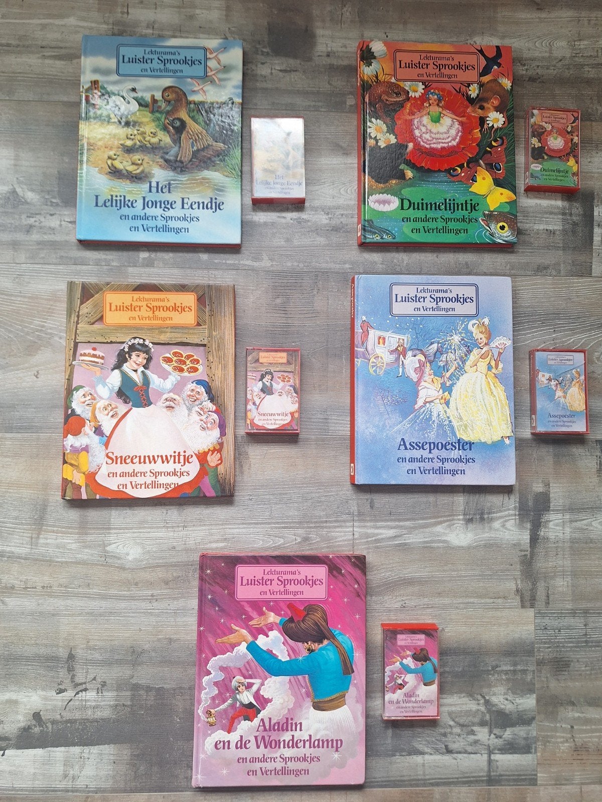 :
 Complete set Lekturama Luistersprookjes (jaren 80), Boeken, Sprookjes en Fabels, Ophalen of Verzenden, Zo goed als nieuw