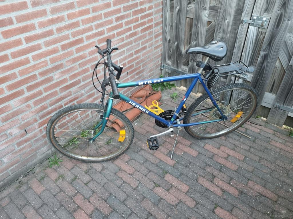Hermes mountainbike, Gebruikt, 10 tot 15 versnellingen, Trommelrem, Ophalen