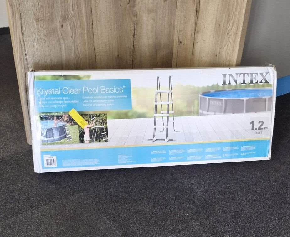 Intex zwembadtrap | 122 cm, Ophalen of Verzenden, Zo goed als nieuw, Ladder