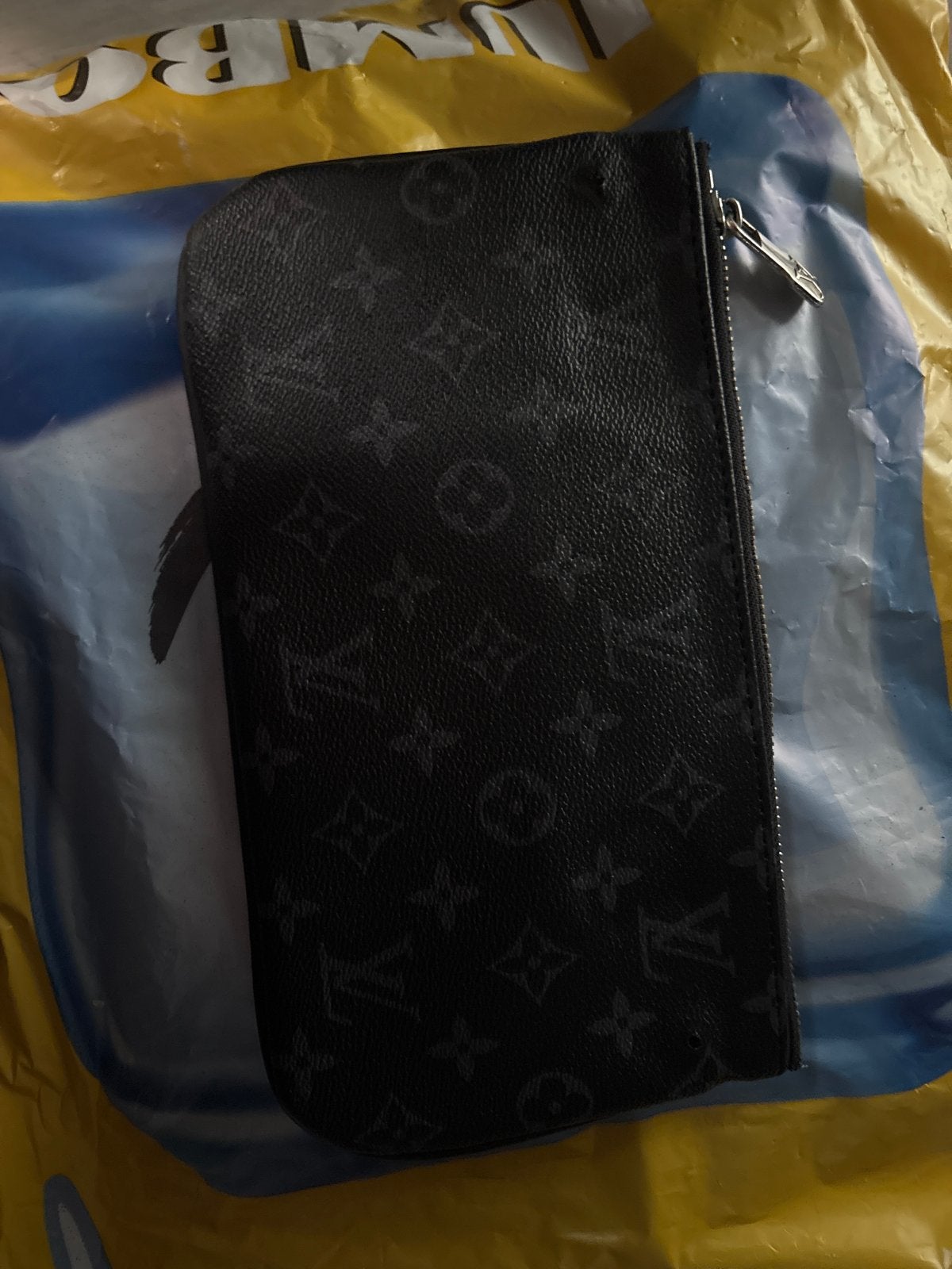 Louis Vuitton Pochette Voyage MM Monogram Eclipse, Ophalen of Verzenden, Gebruikt, Zwart, Overige typen