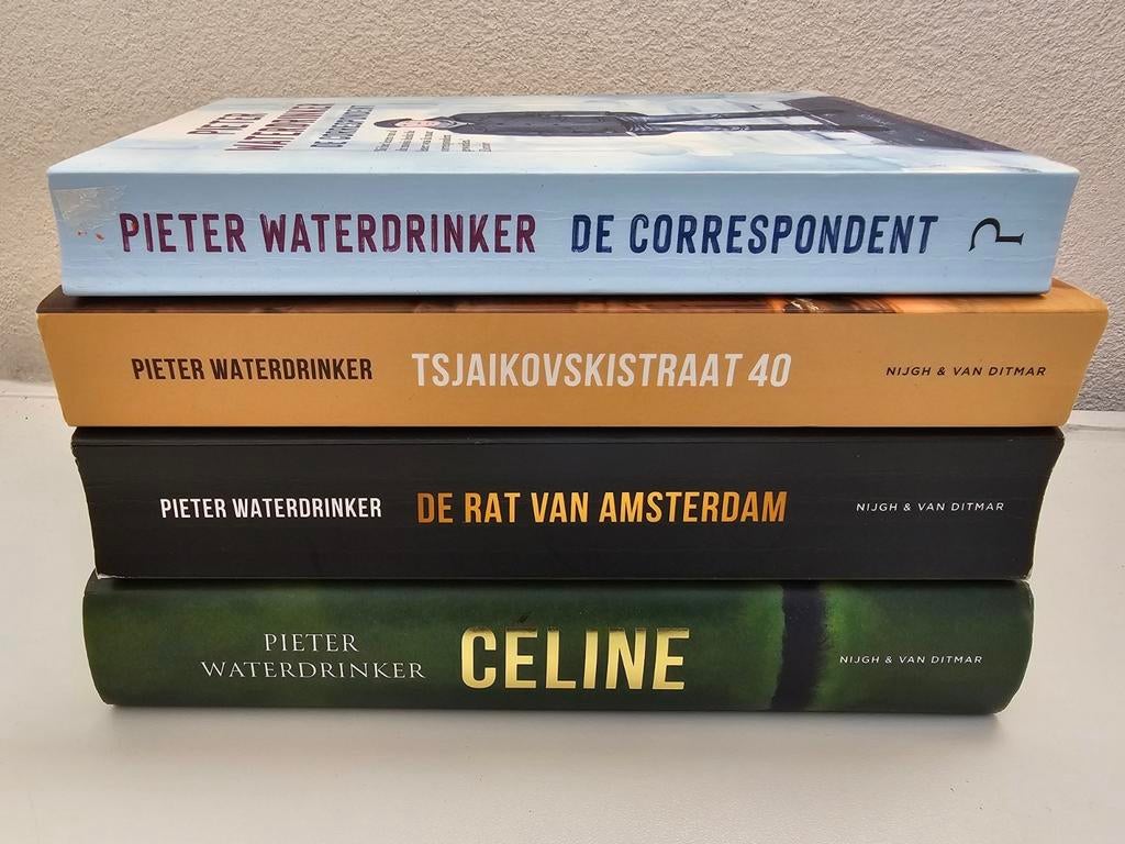 Boeken van Pieter Waterdrinker De Correspondent, Tsjaikovsk, Ophalen of Verzenden, Gelezen, Pieter Waterdrinker