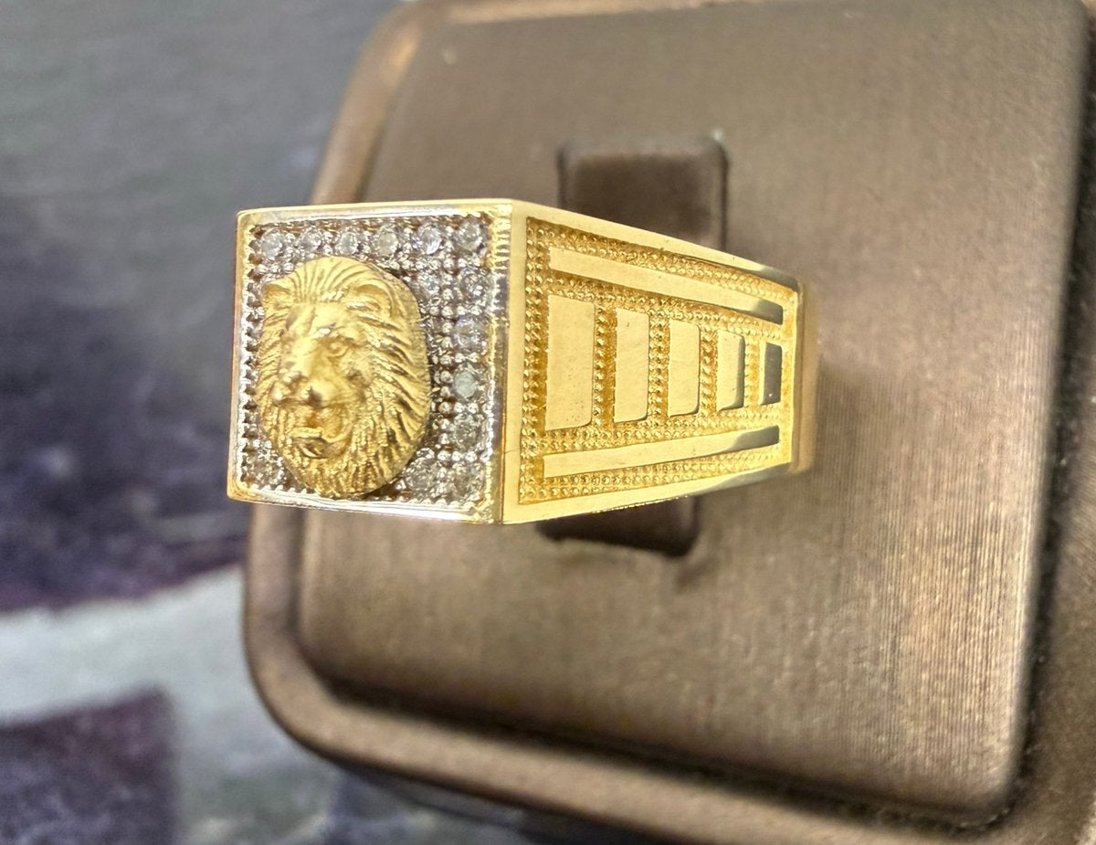 Prachtige 14 karaats gouden leeuw ring maat 20, Ophalen of Verzenden, Nieuw, Goud