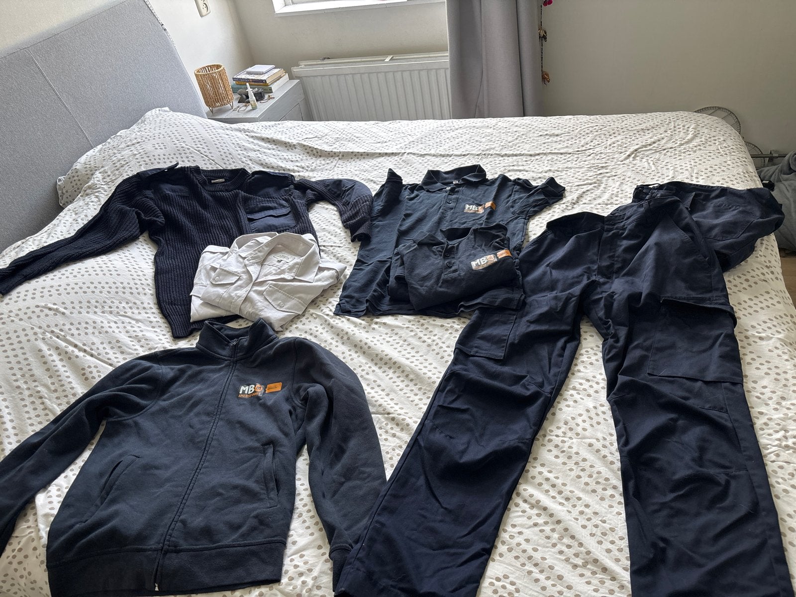 Kledingpakket beveiliging MBO, Ophalen of Verzenden, Zo goed als nieuw, Maat 36 (S)
