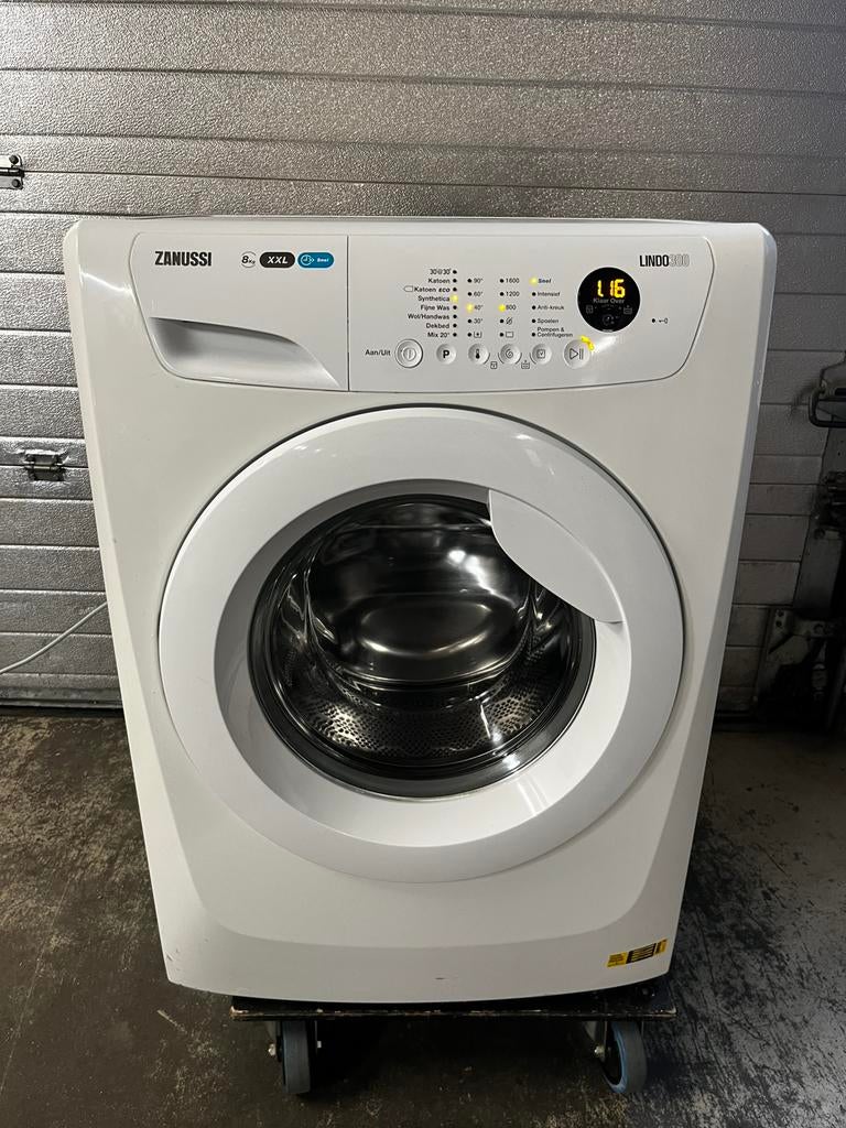 Zanussi LINDO 300 wasmachine XXL 8kg, Witgoed en Apparatuur, Wasmachines, Ophalen, 1200 tot 1600 toeren, 8 tot 10 kg, 85 tot 90 cm