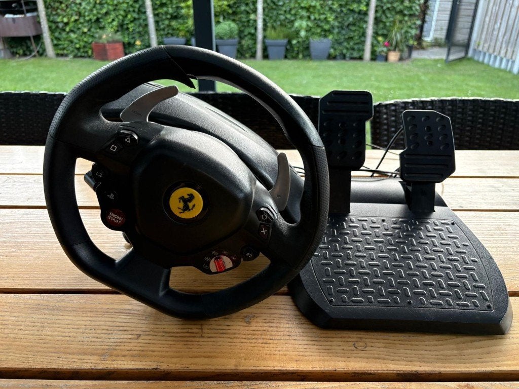 Thrustmaster T80 Ferrari 488 GTB Edition stuur ., Spelcomputers en Games, Spelcomputers | Sony PlayStation Consoles | Accessoires
