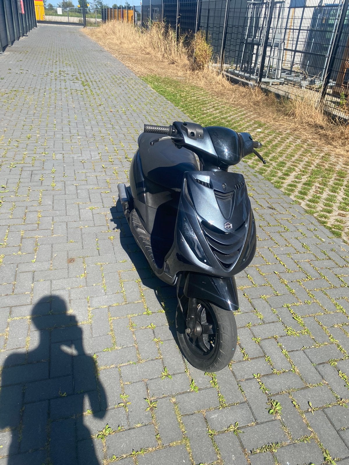 Piaggio zip 2000 70cc brom 2takt, Ophalen of Verzenden, Zo goed als nieuw, Blok, Piaggio