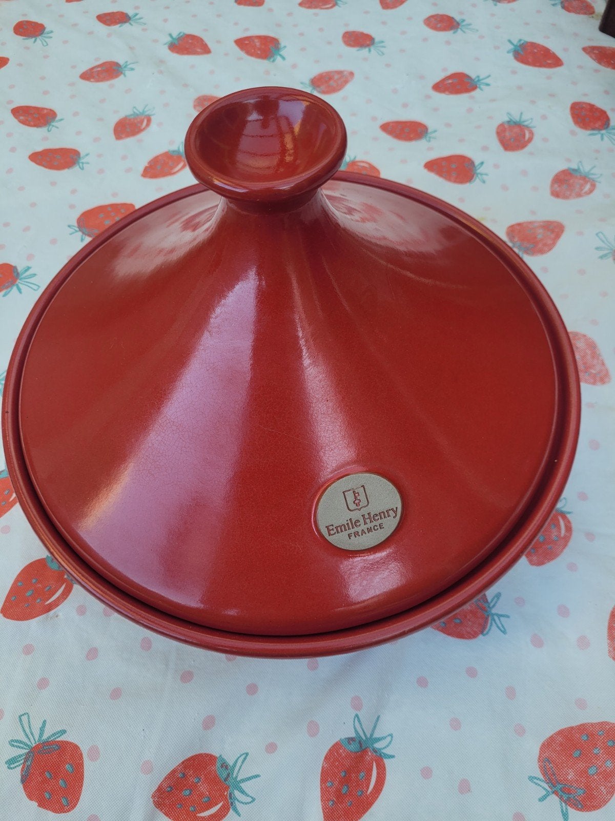 Emile Henry Tajine Rood - Zo goed als nieuw, Overige typen, Ophalen of Verzenden, Zo goed als nieuw, Steen/keramiek