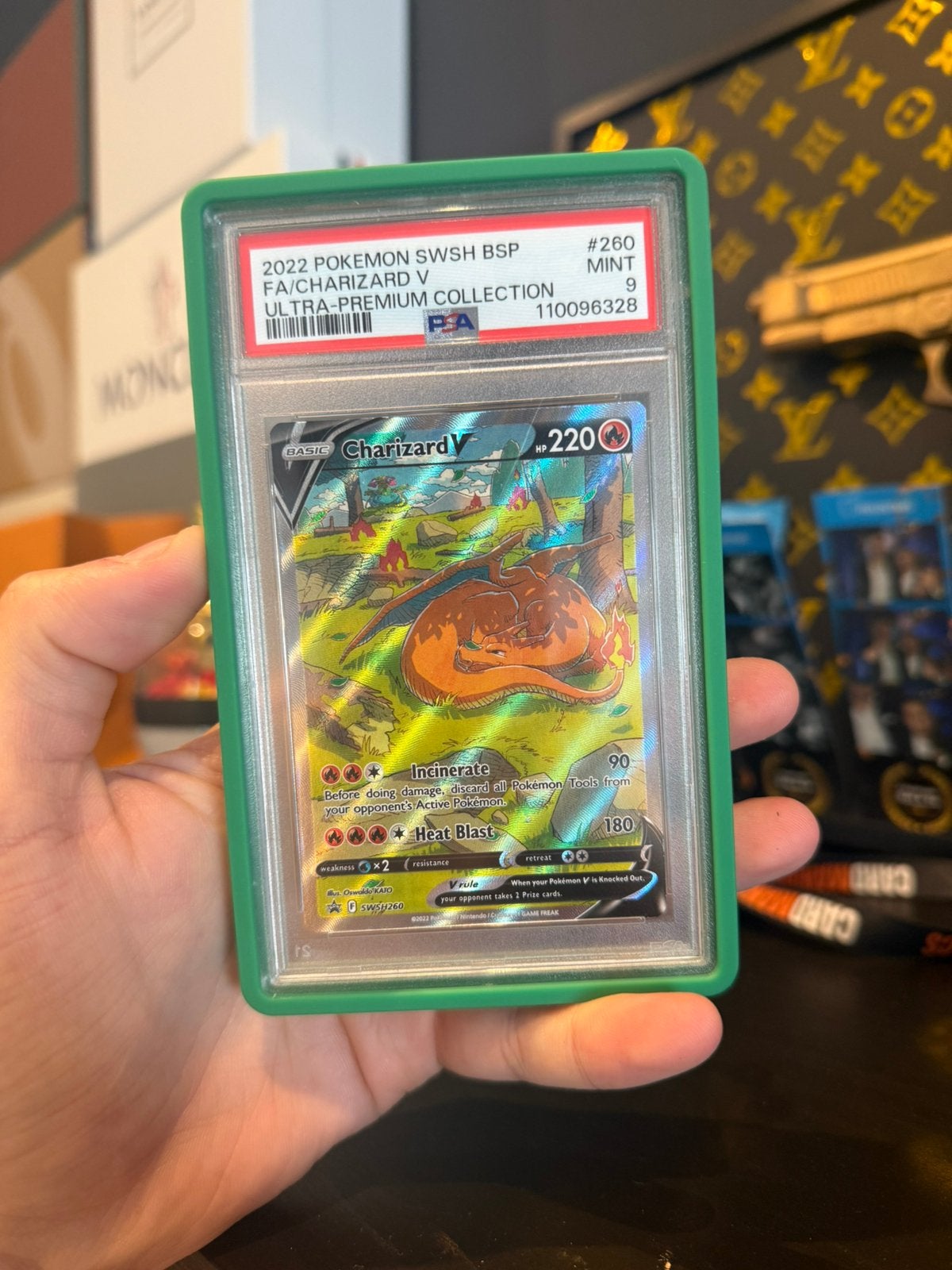 Charizard V Swsh260 PSA 9, Ophalen of Verzenden, Nieuw, Losse kaart, Foil