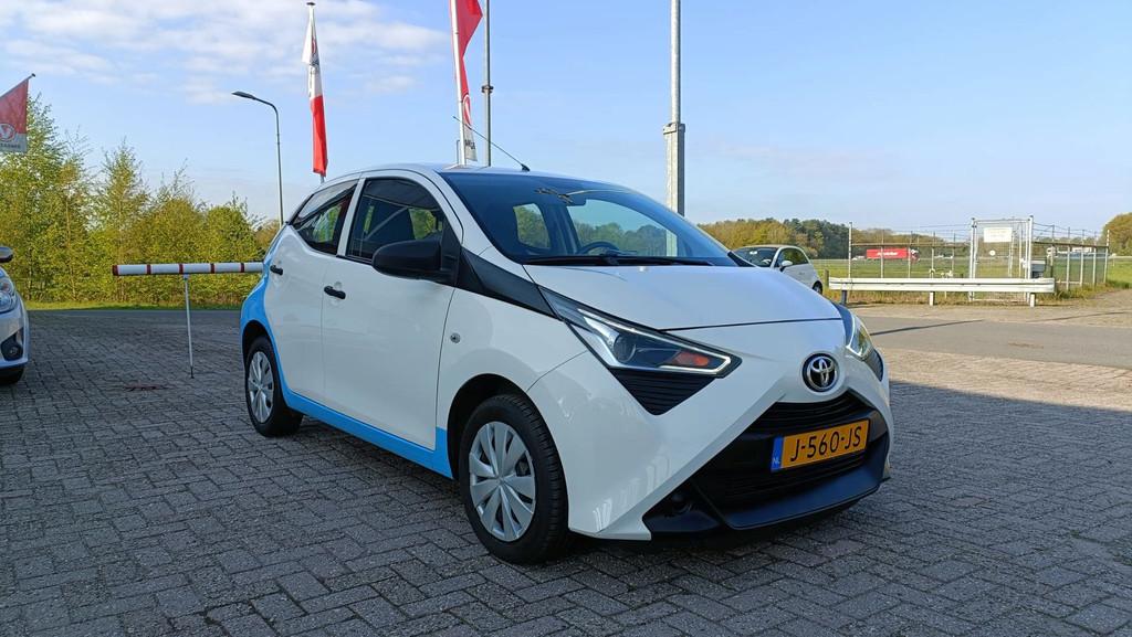 Toyota Aygo 1.0 VVT-i x-fun, Auto's, Voorwielaandrijving, Stof, Gebruikt, 4 stoelen
