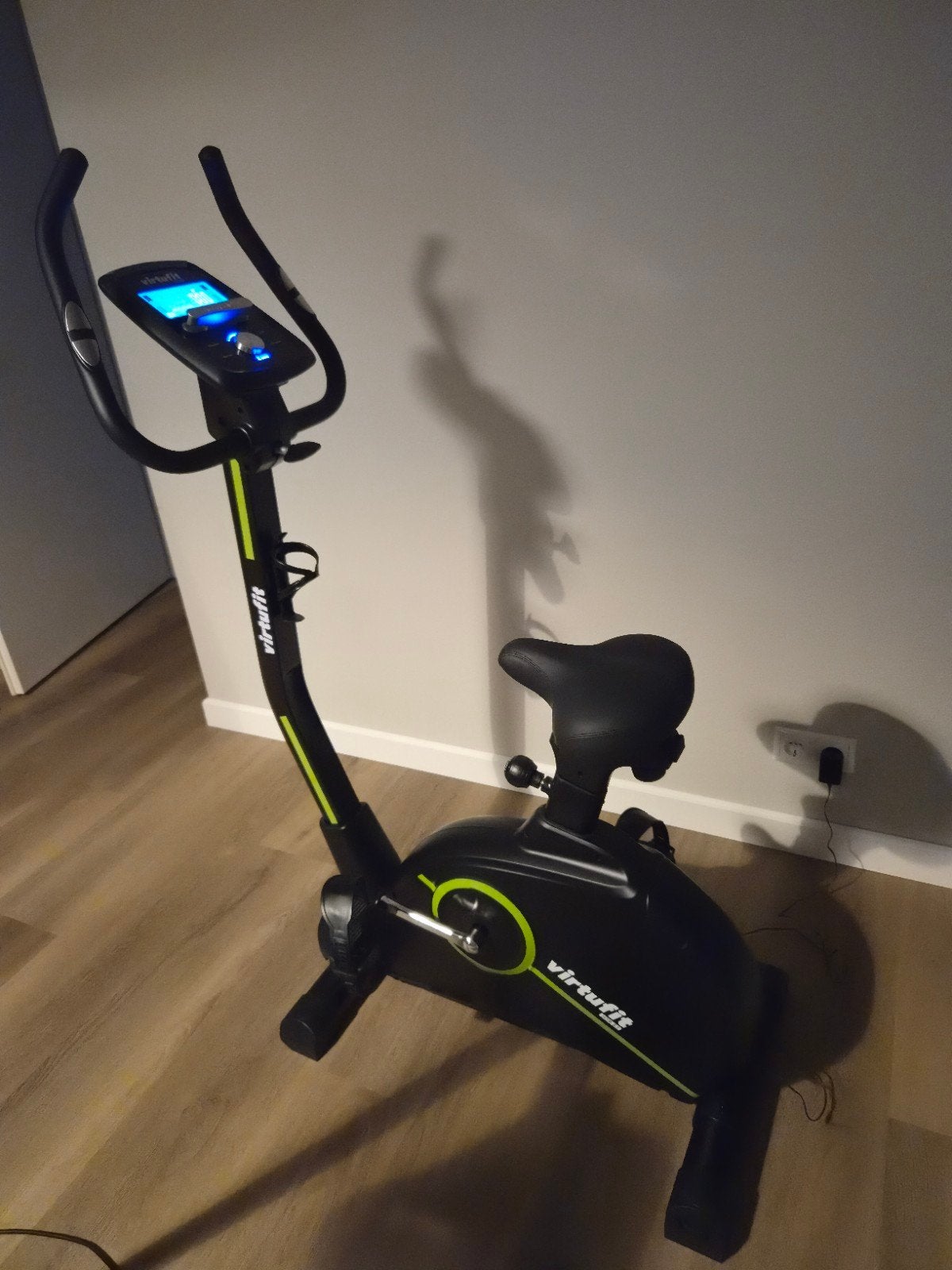 VirtuFit HTR 2.1 Hometrainer - Zo goed als nieuw, Ophalen, Zo goed als nieuw, Metaal, Benen