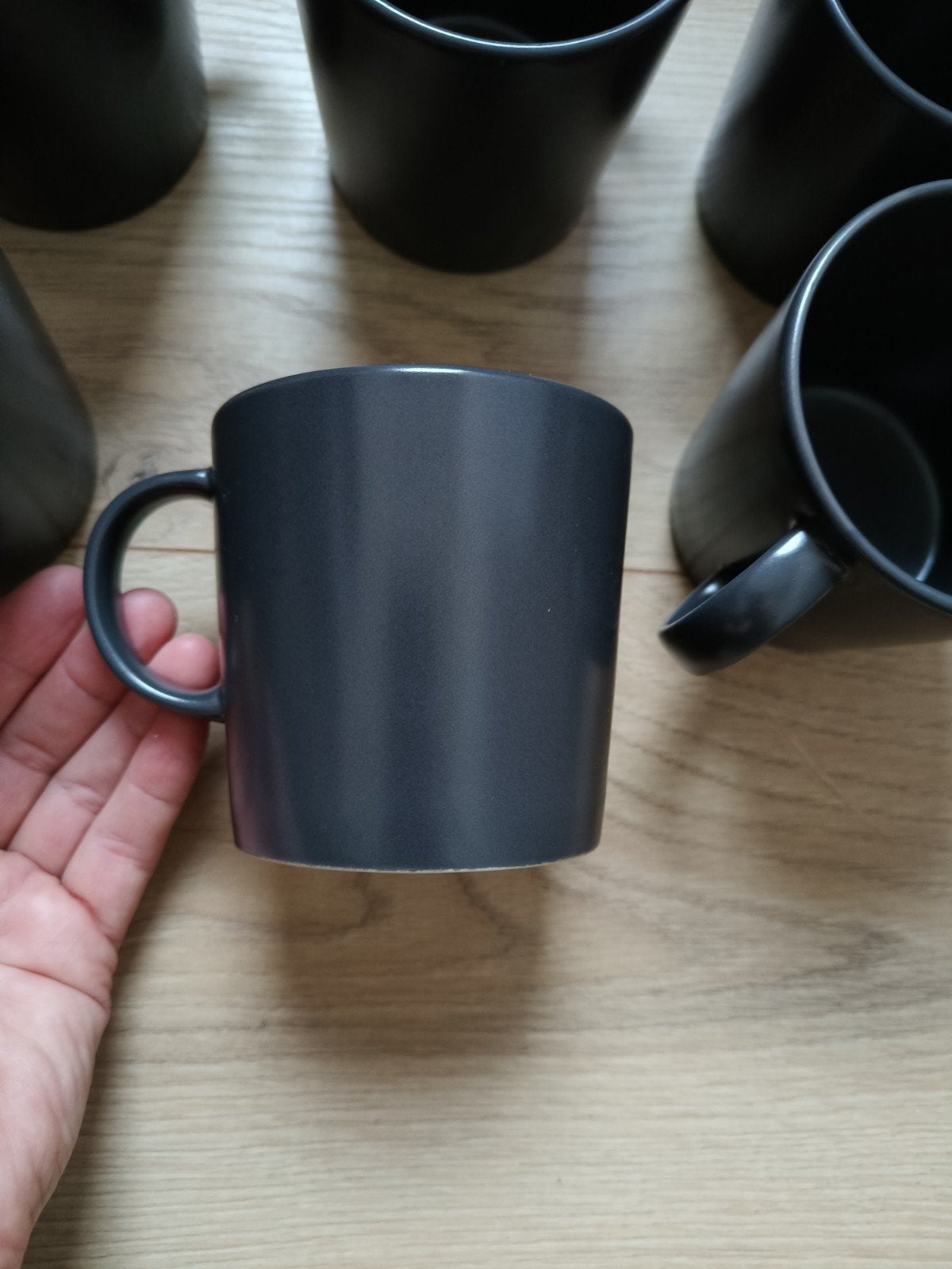 Set van 6 IKEA FÄRGKLAR mokken, mat donkergrijs, Huis en Inrichting, Keuken | Servies, Ophalen of Verzenden, Zo goed als nieuw
