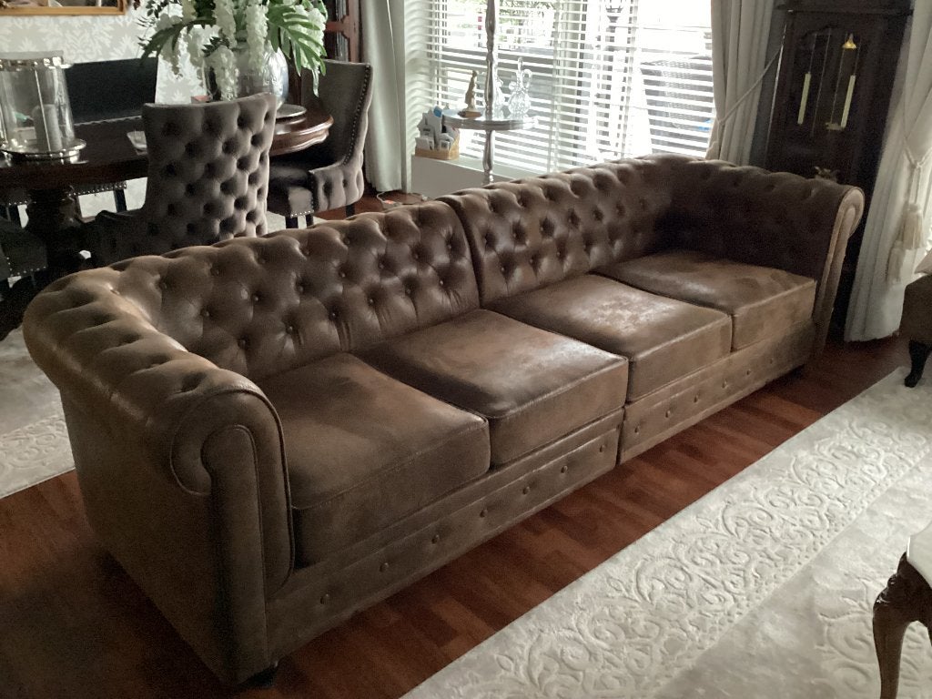 Chesterfield 4 persoons bank, Ophalen, 250 tot 300 cm, Chesterfield, Nieuw