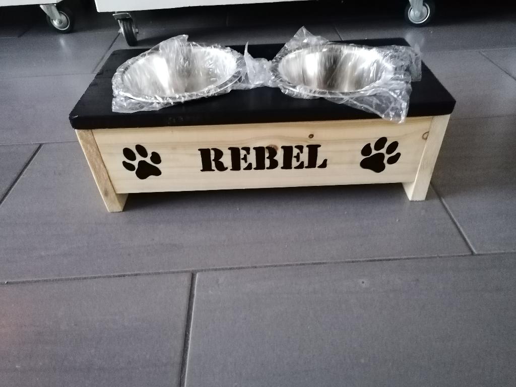 Houten Voerbak Kat of Hond – Handgemaakt op Maat, Info@rwhoutidee.nl, Ophalen of Verzenden, Wervershoof, Nieuw