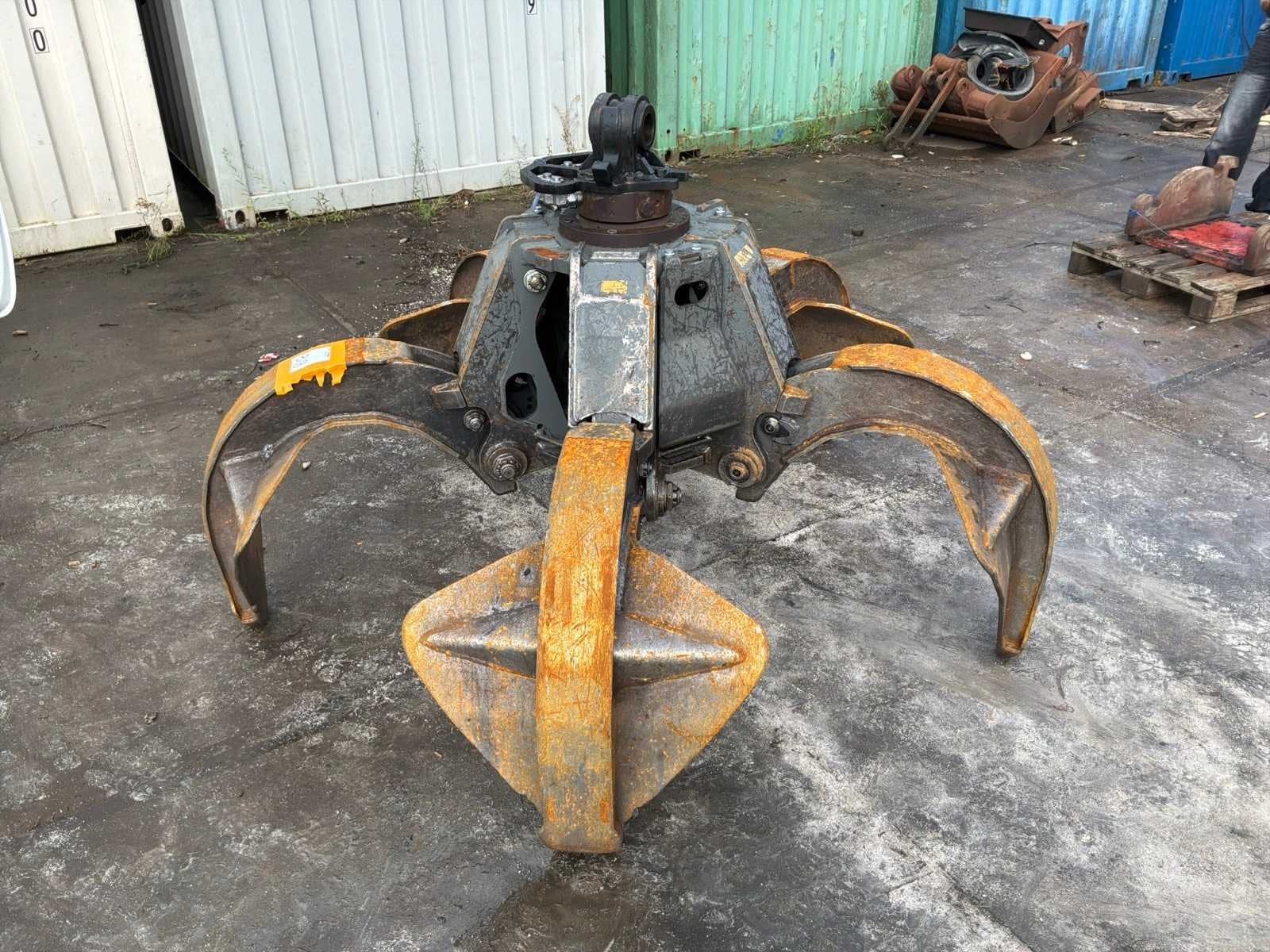 2022 Kinshofer P22 Poliepgrijper