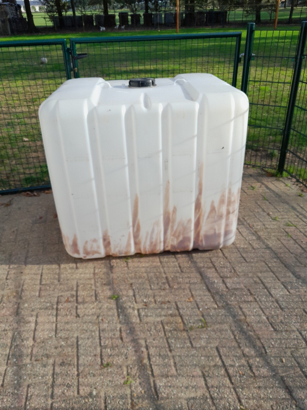 gratis ibc 1000 liter, 150 liter of meer, Ophalen, Gebruikt, Kunststof