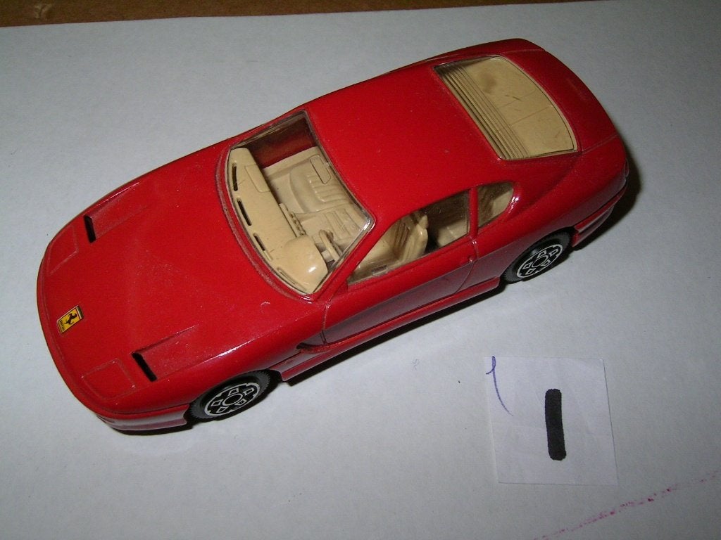 4 verschillende modelauto's, zeer goede staat. 1/43 Per stuk, Ophalen of Verzenden, Zo goed als nieuw, Auto, Overige merken