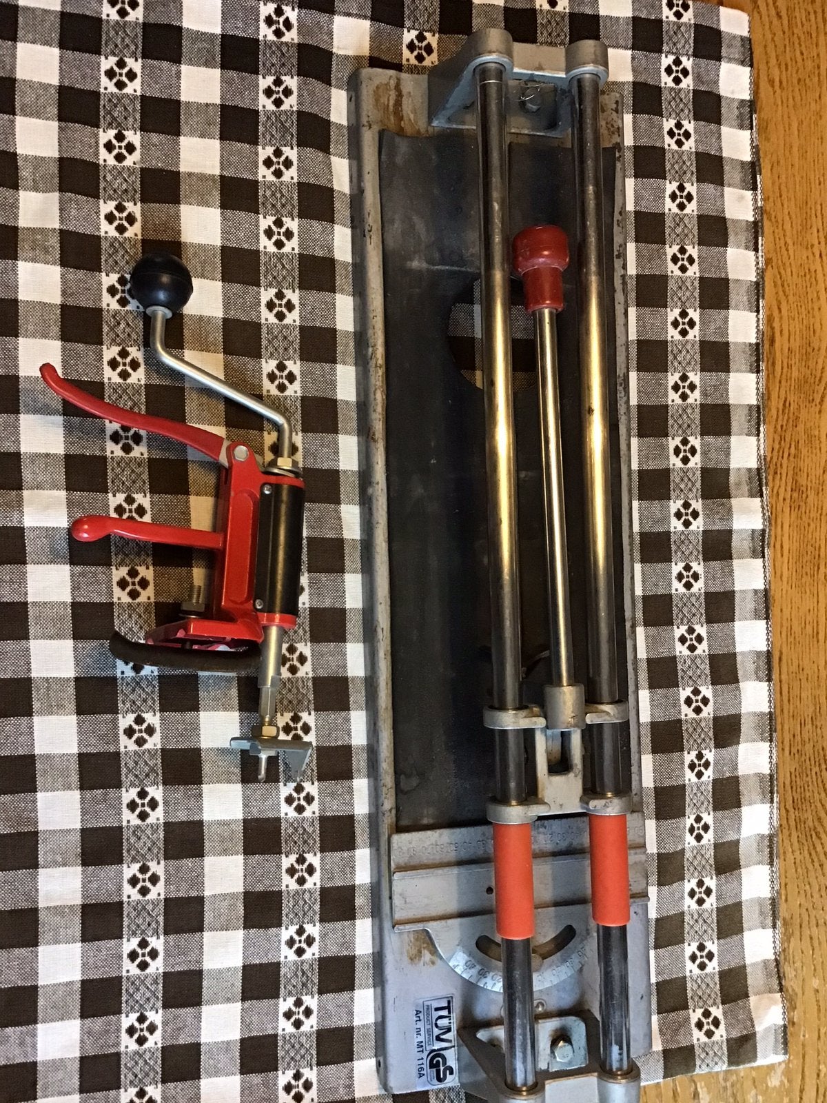 Professionele tegelsnijder te koop, Ophalen of Verzenden, Zo goed als nieuw