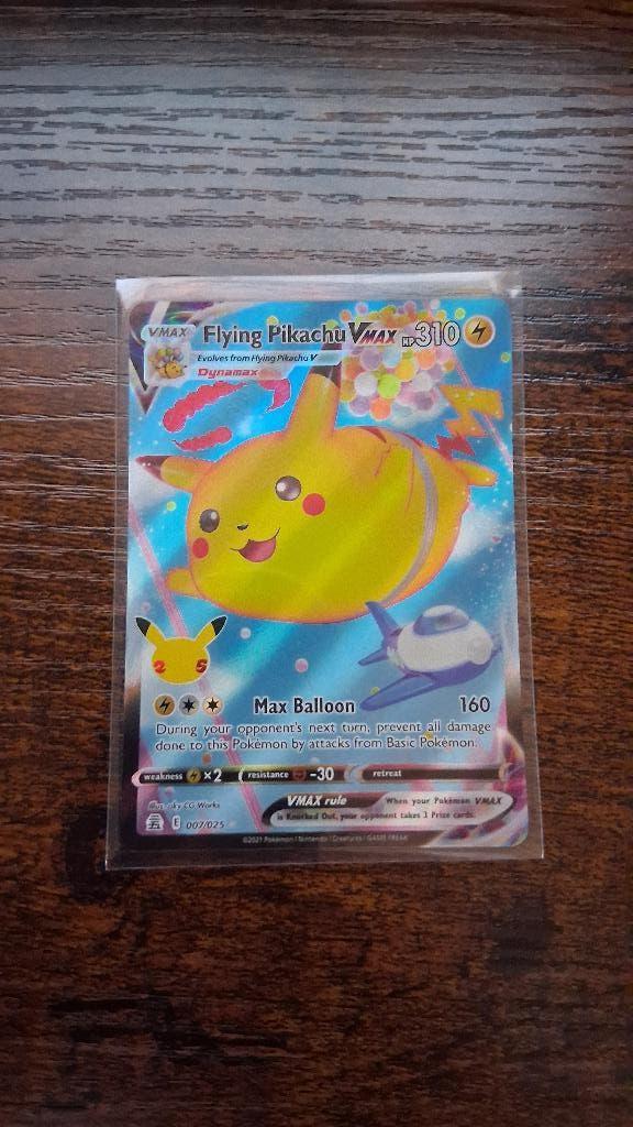 Flying Pikachu Vmax #007, Verzenden, Zo goed als nieuw, Losse kaart, Foil