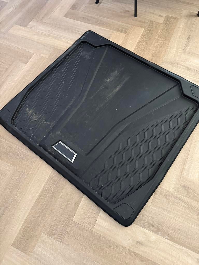 Kofferbak mat rubber bmw x5 hybride, Ophalen, Zo goed als nieuw