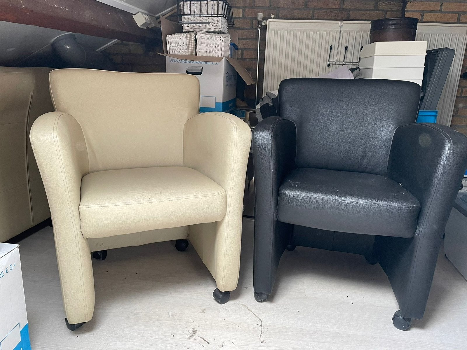 Eetkamer stoelen in echt leer, Huis en Inrichting, Ophalen, Zo goed als nieuw, Leer, Vijf, Zes of meer stoelen