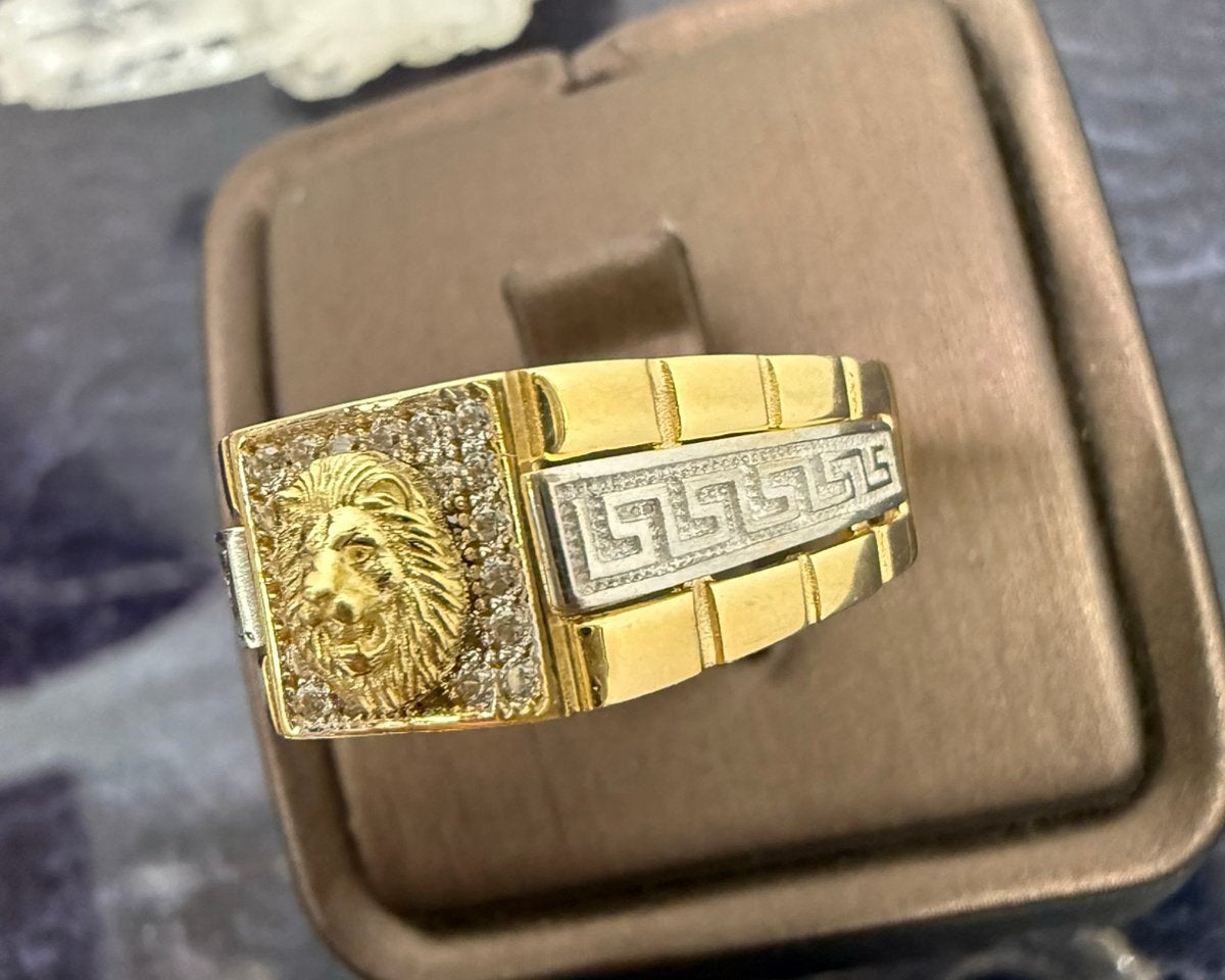 Prachtige 14 karaats gouden ring met leeuw maat 20, Ophalen of Verzenden, Nieuw, Goud