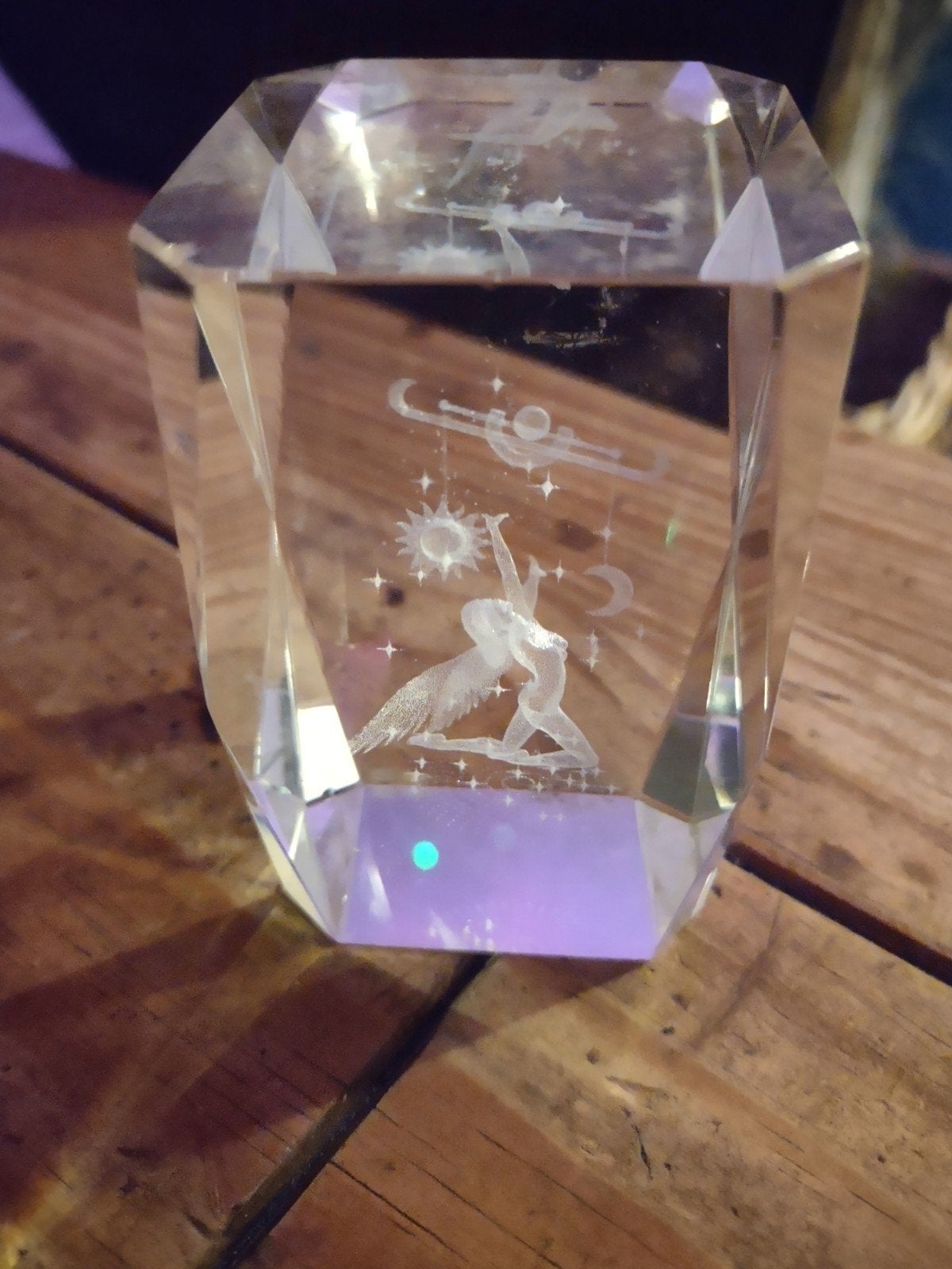 Kristallen beeldje met 3D laser gravure van danseres, Ophalen