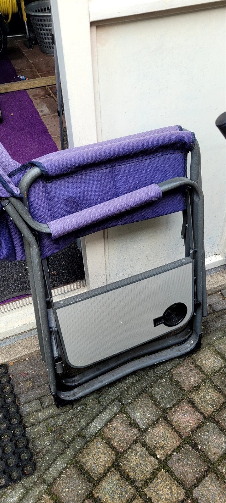 Stevige Opvouwbare Stoel met Tafel & Bekerhouder, Ophalen of Verzenden, Gebruikt