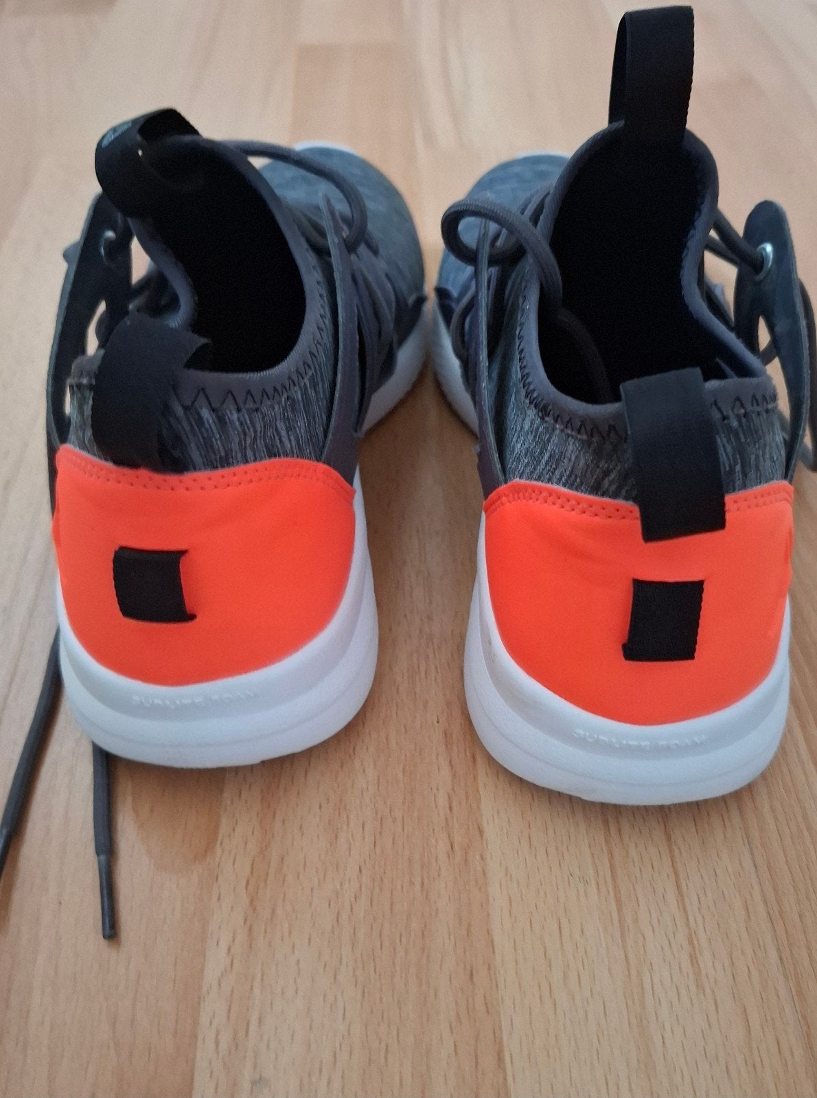 reebok sneakers zgan, Ophalen of Verzenden, Zo goed als nieuw, Wit, Sneakers of Gympen