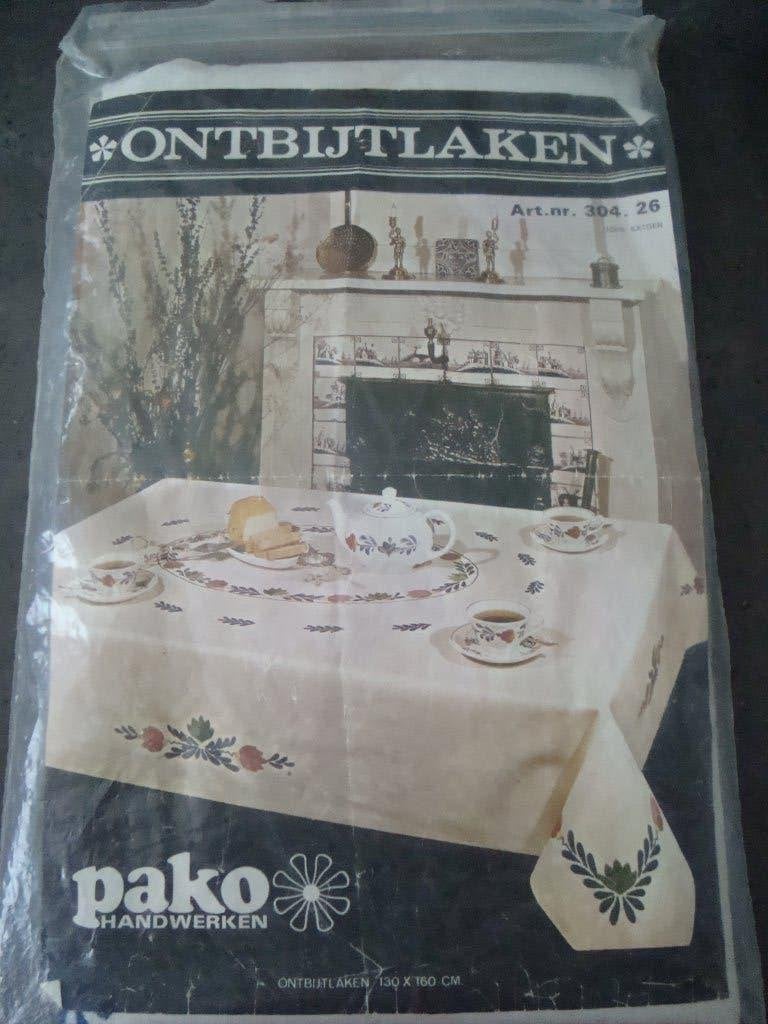 Borduurontbijtlaken pakket er is al wat aan gedaan, Ophalen of Verzenden, Nieuw, Handborduren, Borduurpakket