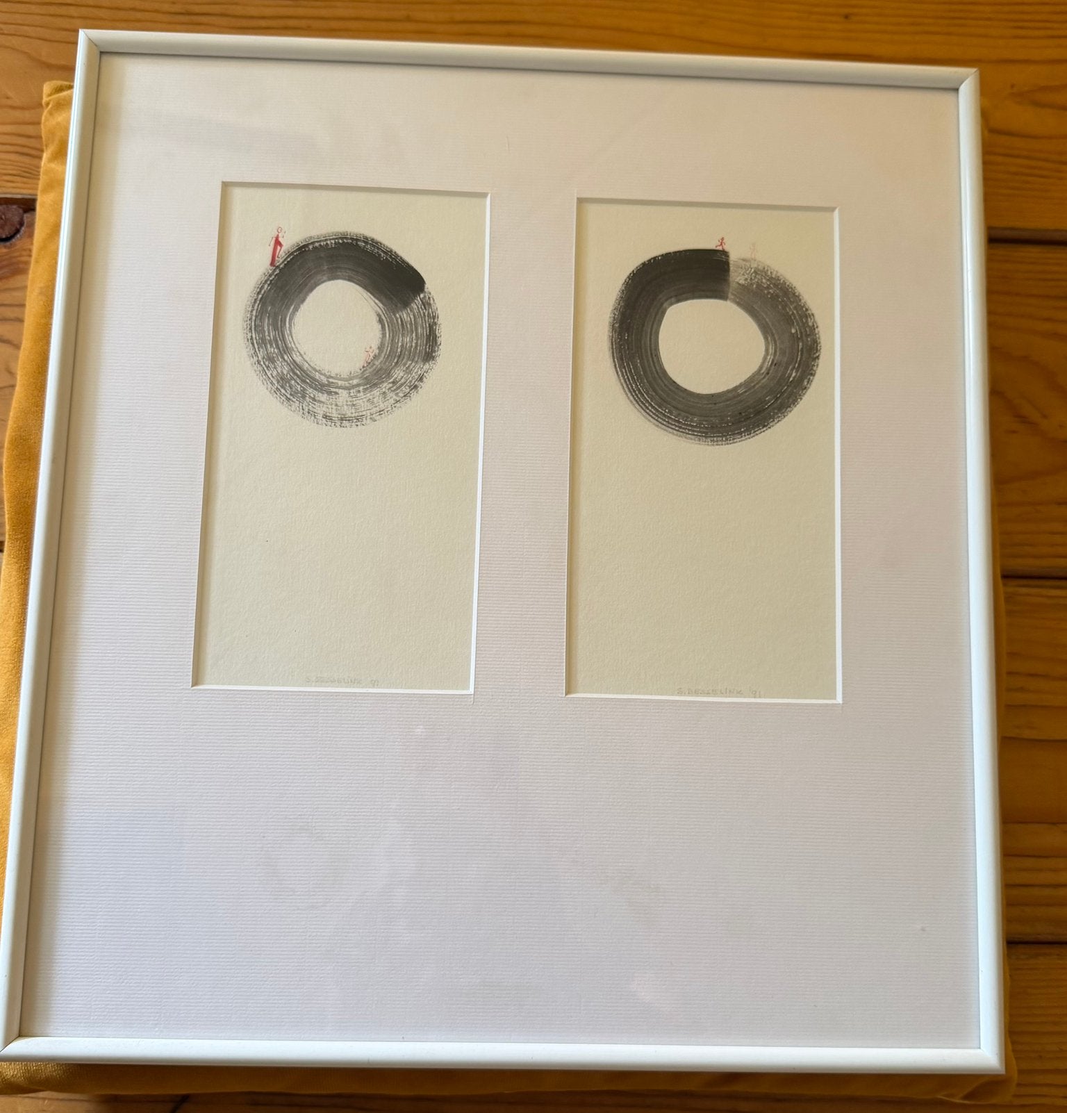 Sonja Besselink Zwarte inktcirkels zonder titel, Ophalen, Papier/karton, Passe-partout