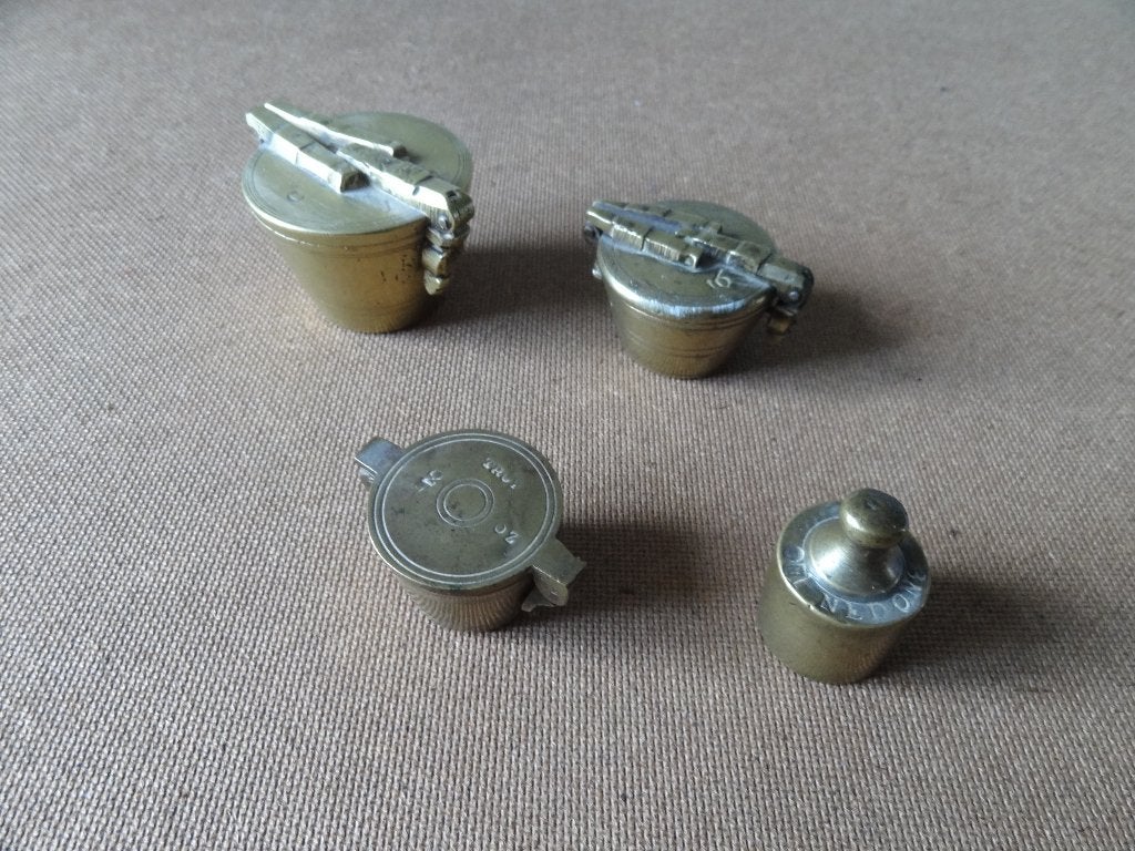 3 antieke sluitgewichten, Neurenberg, Troy, Verzenden, Koper