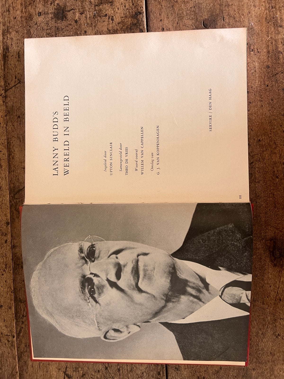 Lanny Budd's Wereld in Beeld - Upton Sinclair, Boeken, Ophalen of Verzenden, Gelezen, Nederland