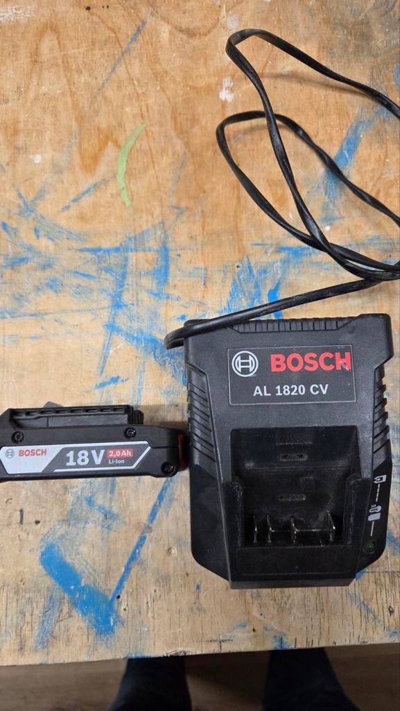 Bosch 18V Li-ion Accu en Lader AL 1820 CV, Ophalen, Gebruikt, Overige typen