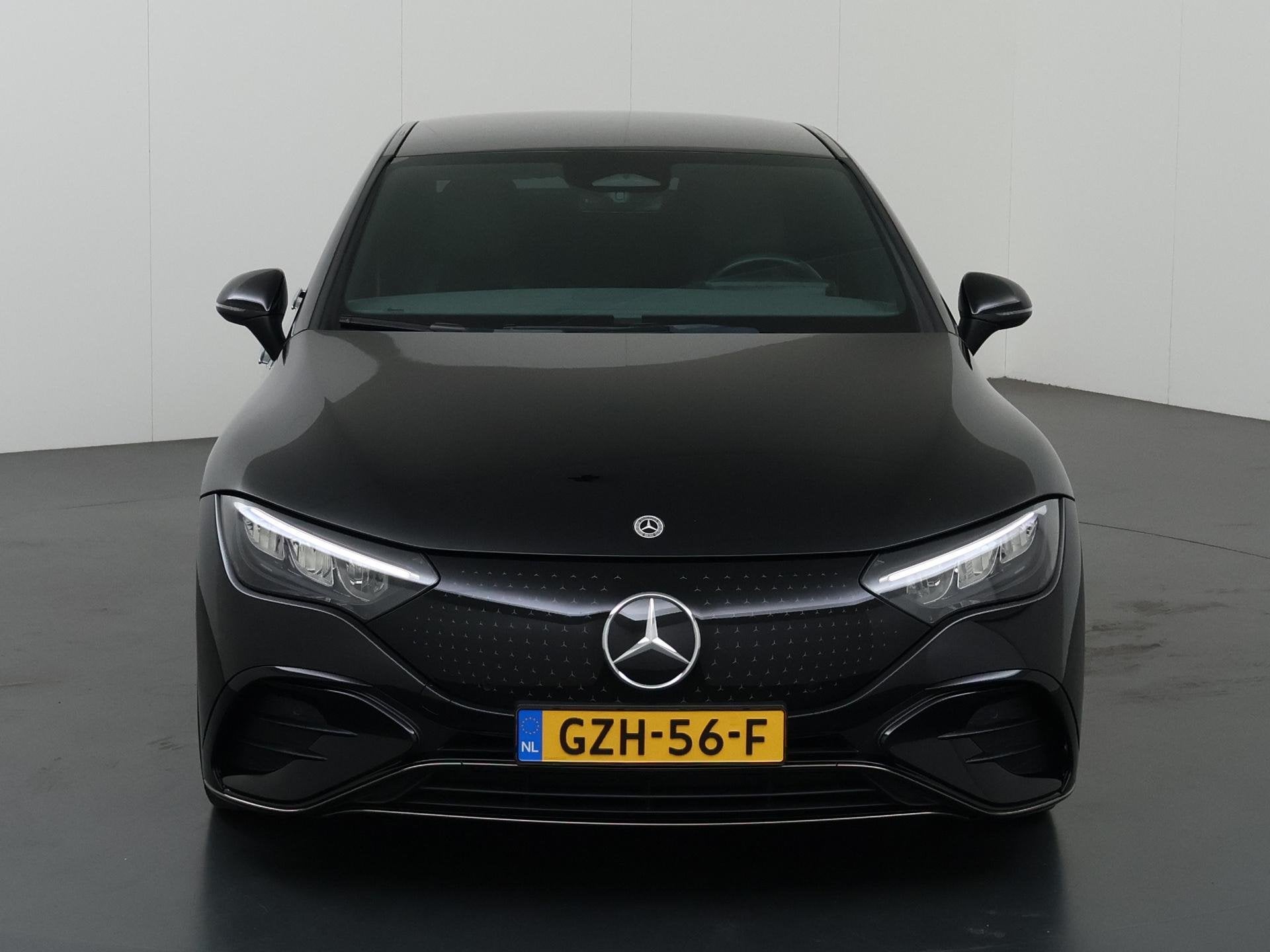 Mercedes-Benz EQE 300 AMG Line 89 kWh | Night | Burmester |, Auto's, Achterwielaandrijving, Gebruikt, 89 kWh, Automatische klimaatregeling